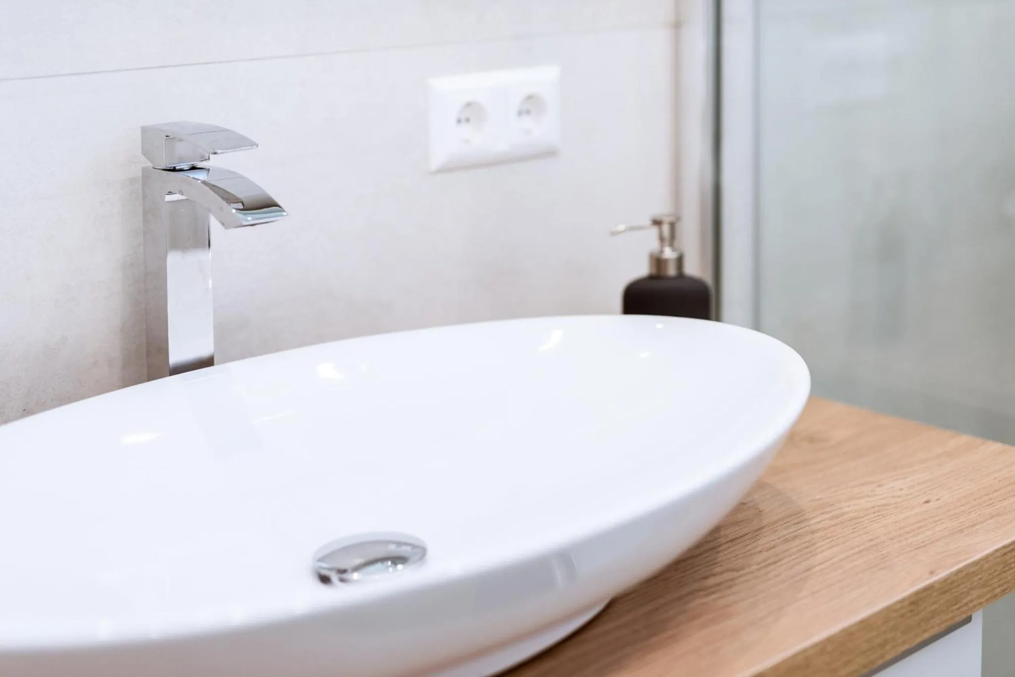 Bathroom in MH Living - 11 - Modern Living Dream in Center