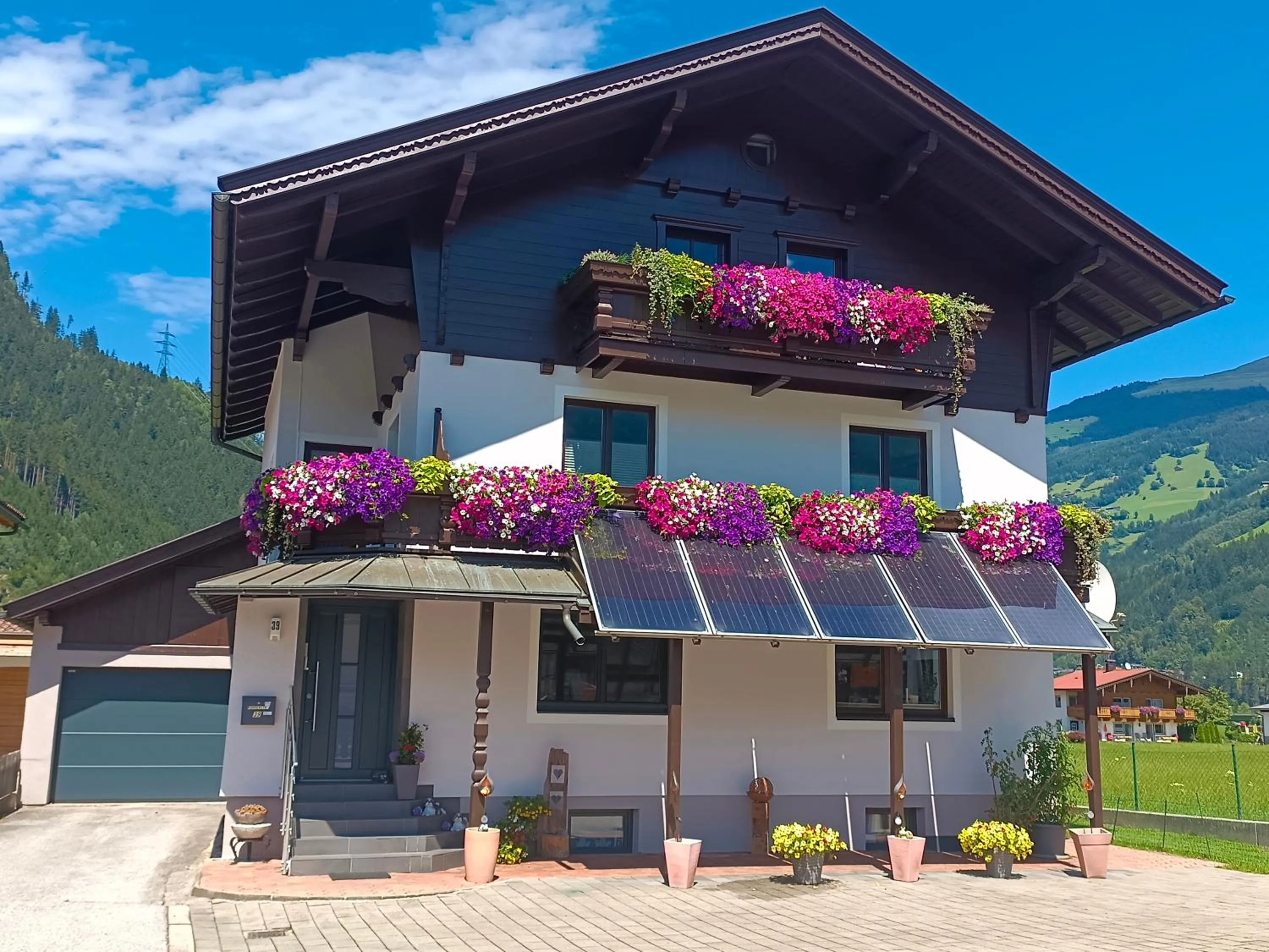 Property building in APPARTEMENT EBERHARTER Conny