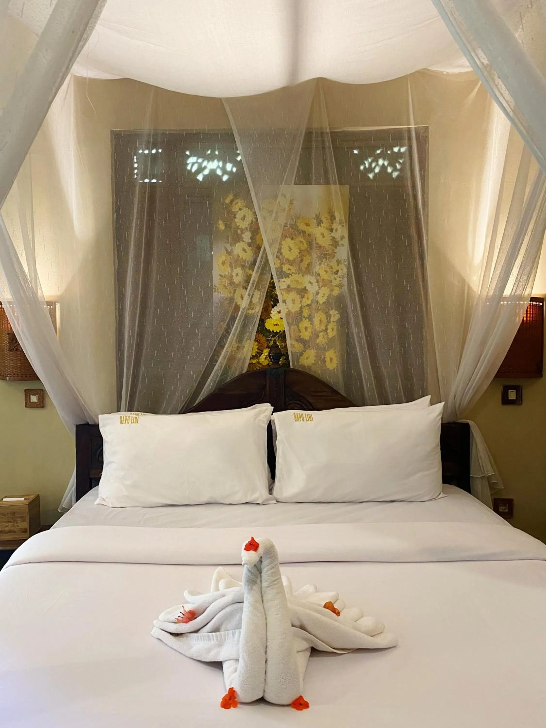Bed in Sapulidi Cafe, Gallery & Resort