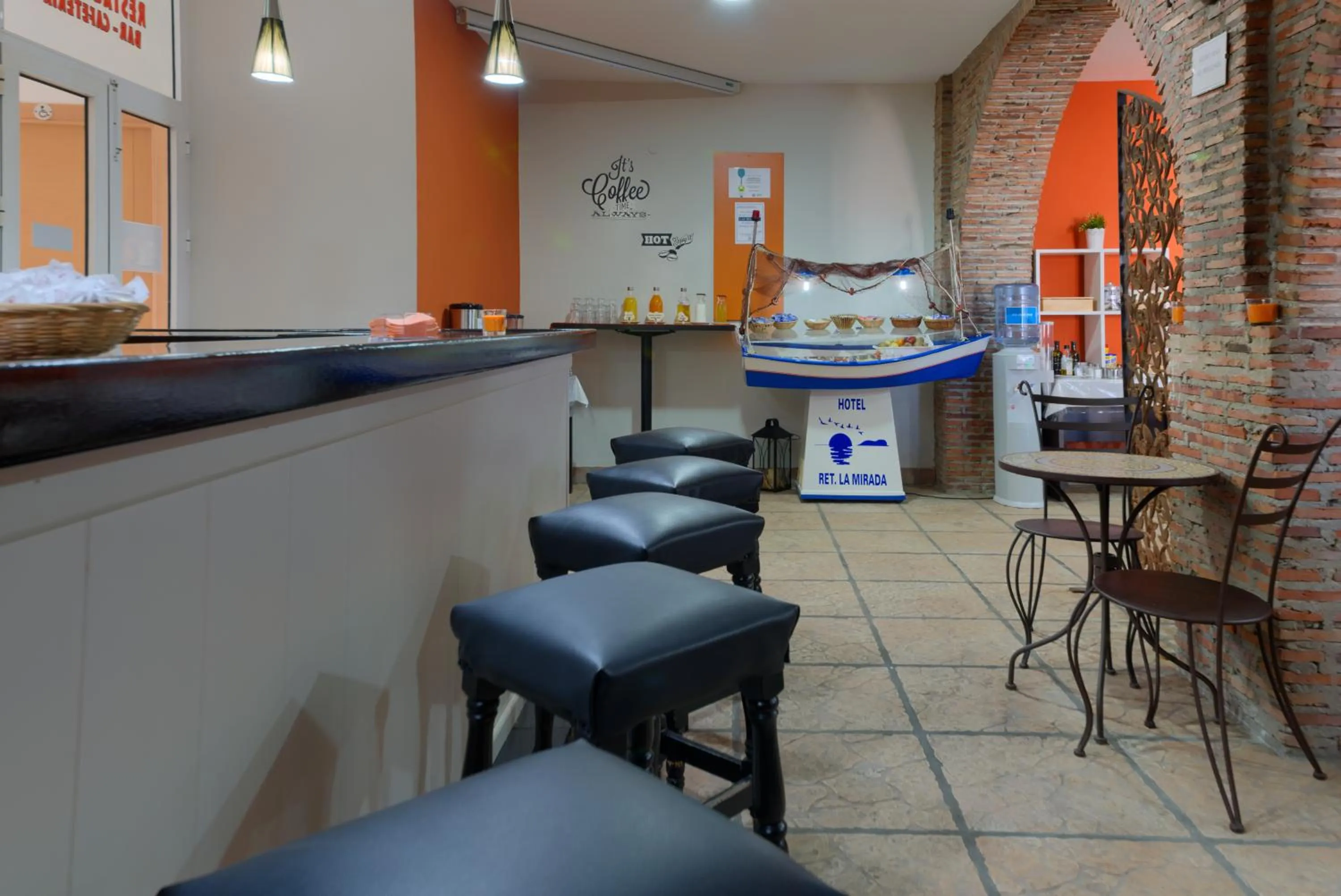 Food in Hotel La Mirada