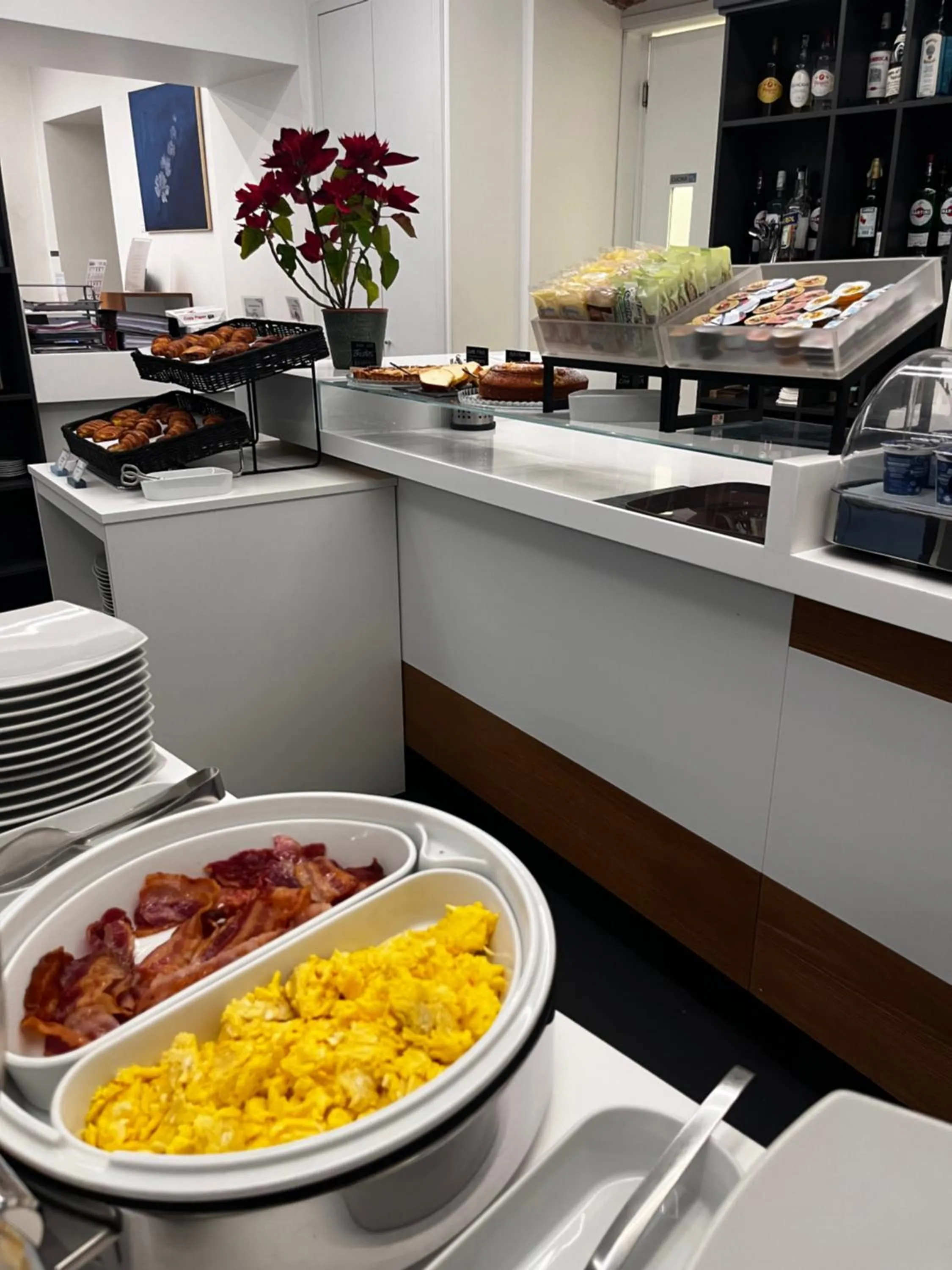 Breakfast in Adalesia Hotel & Coffee