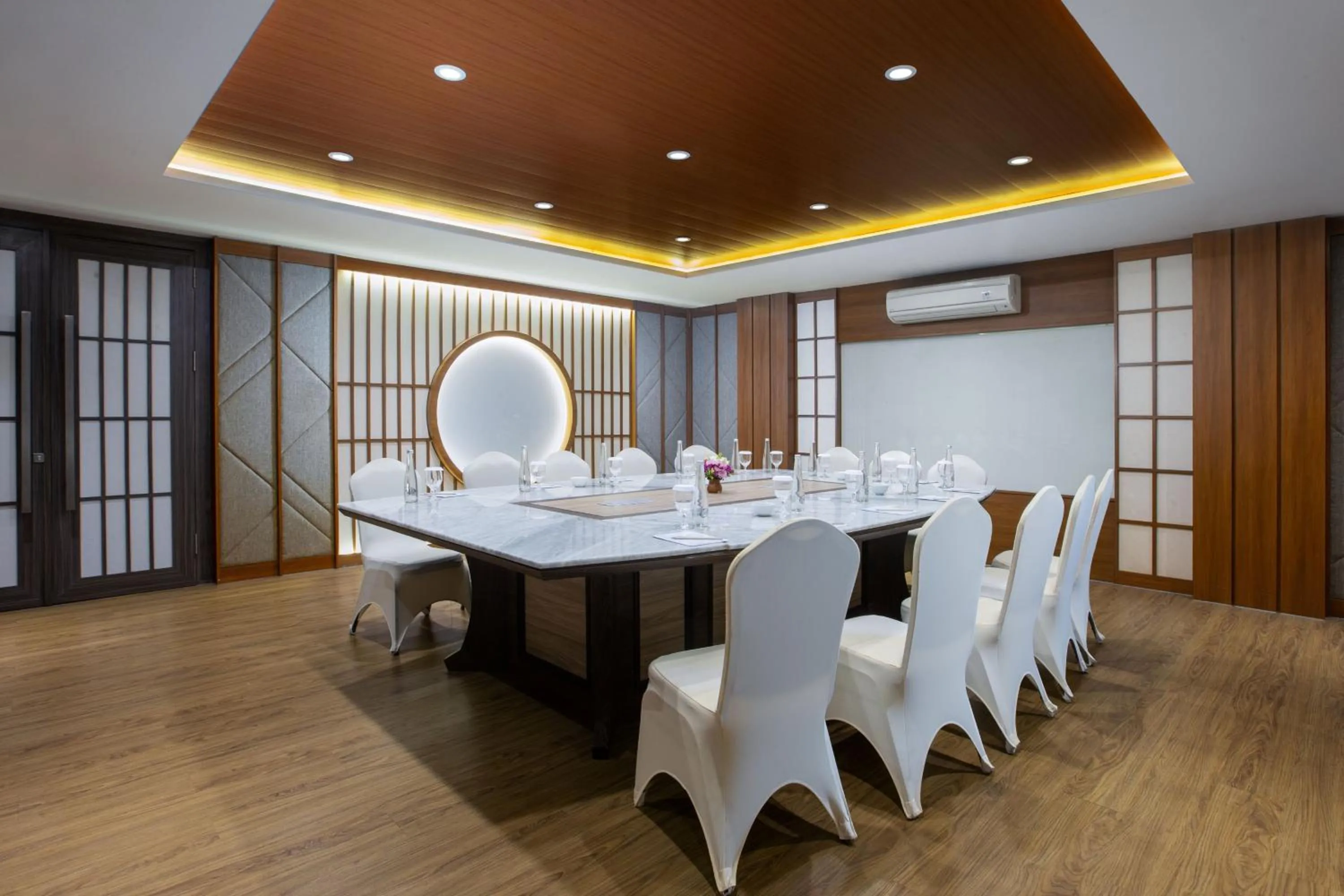 Meeting/conference room in Hotel Santika Tasikmalaya