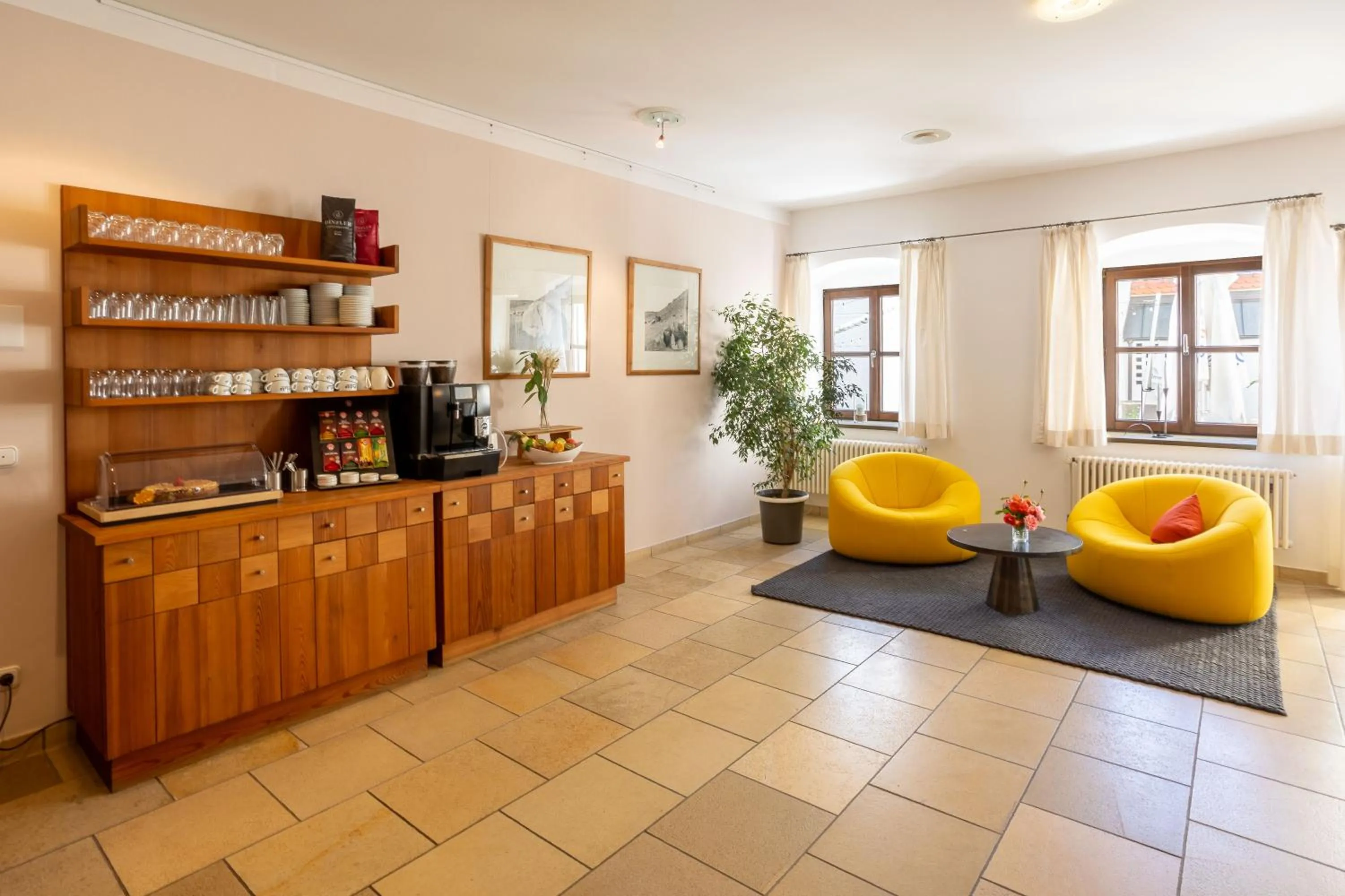 Buffet breakfast in Hotel Klostergasthof