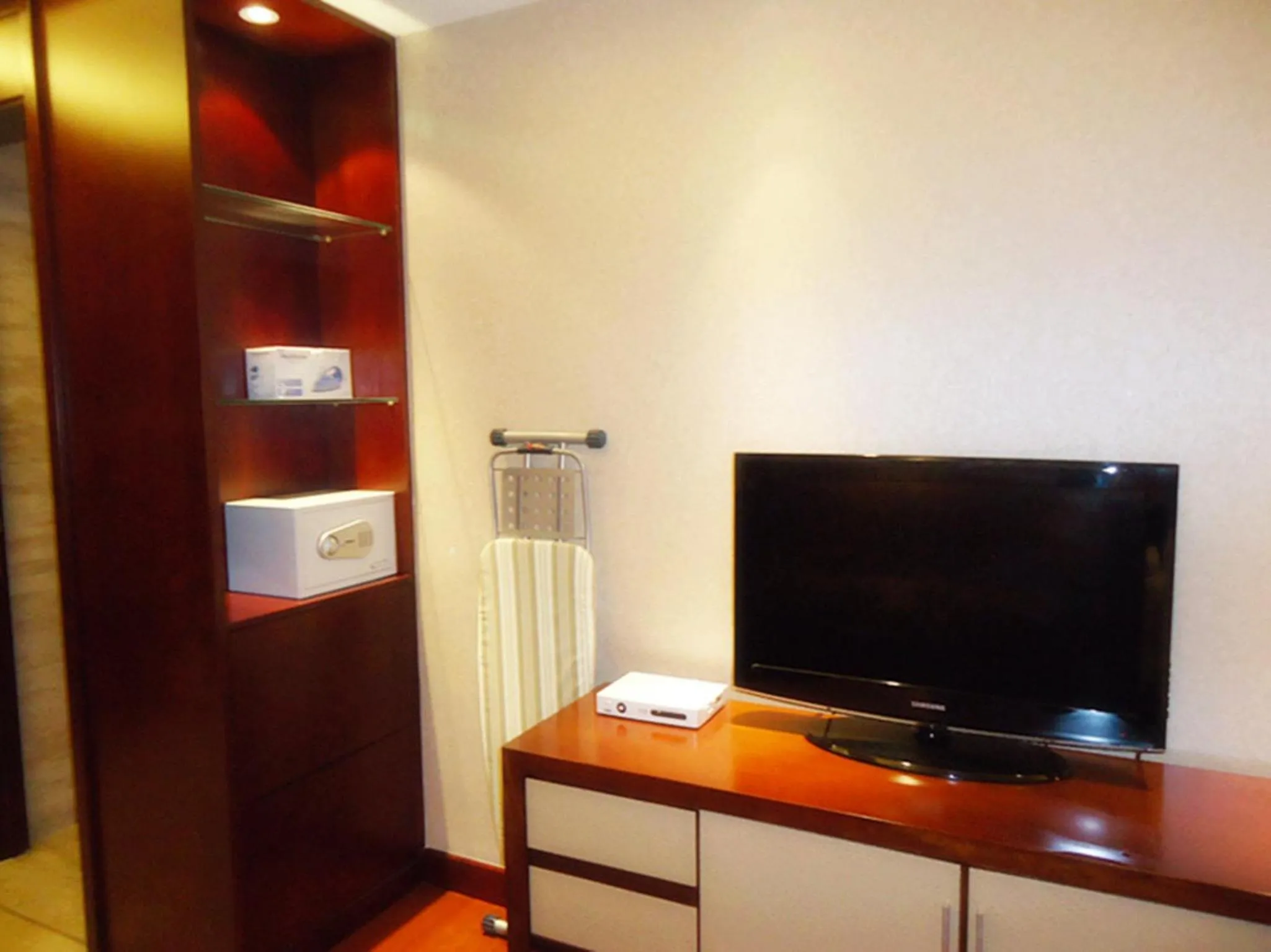 TV and multimedia in Ziyuan Service Apartment