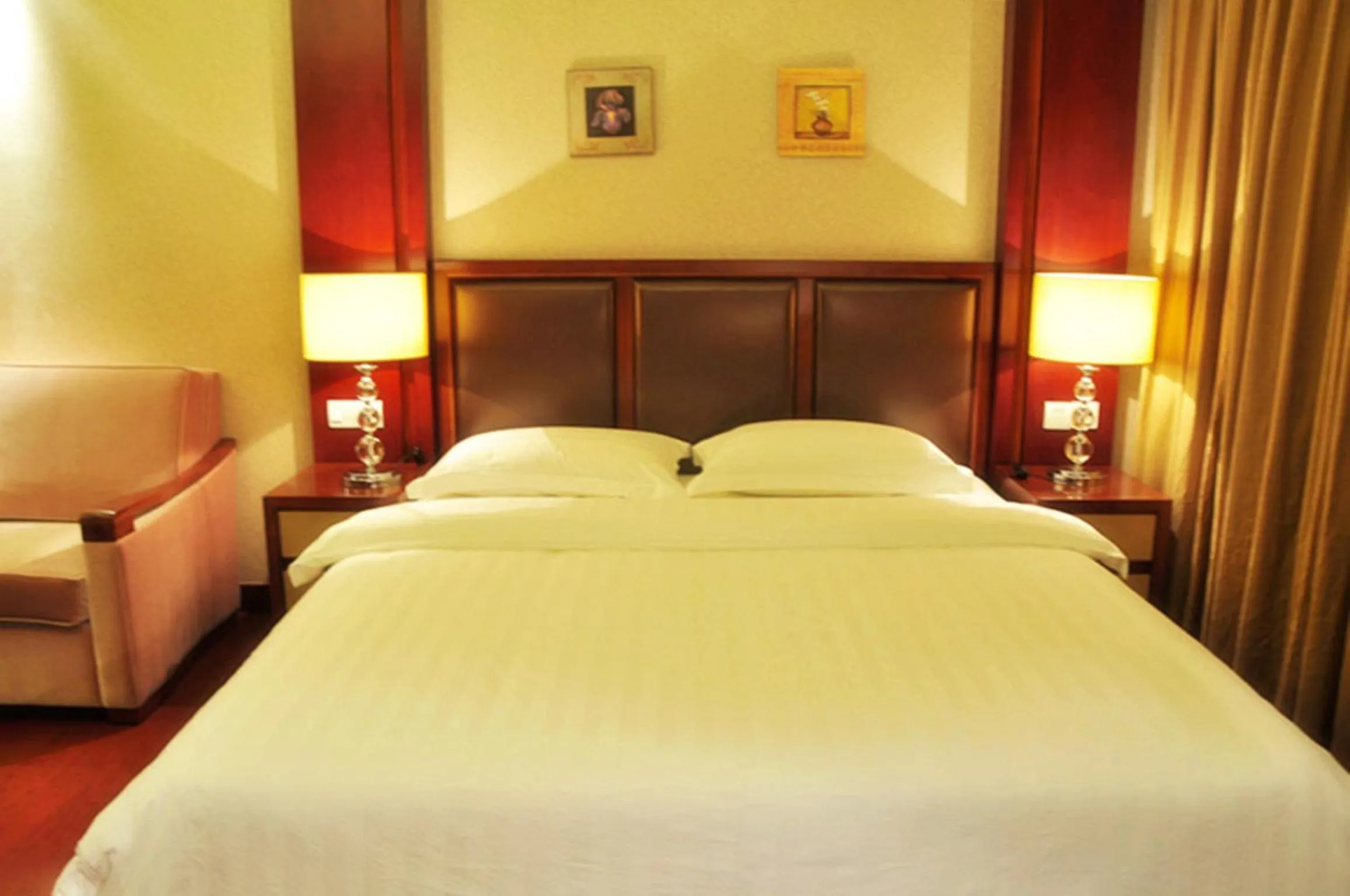 Bedroom, Bed in Ziyuan Service Apartment