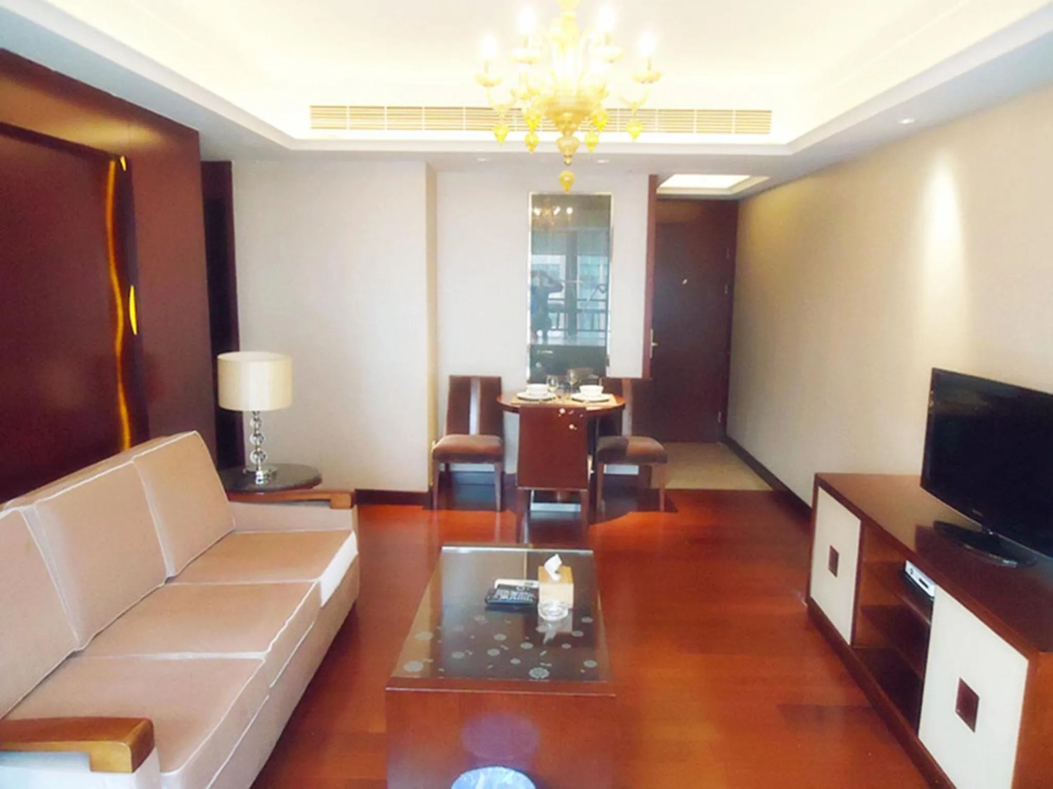 Living room in Ziyuan Service Apartment