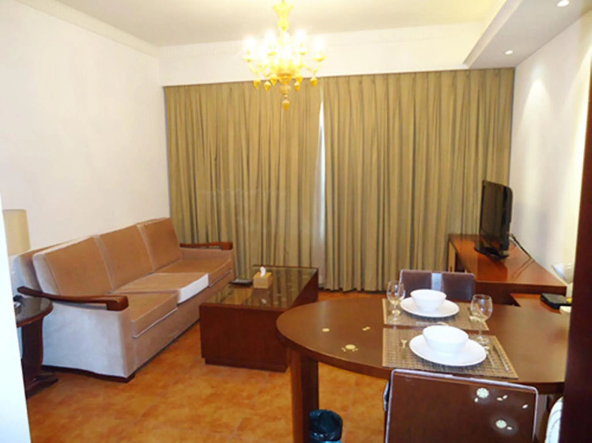 Living room in Ziyuan Service Apartment