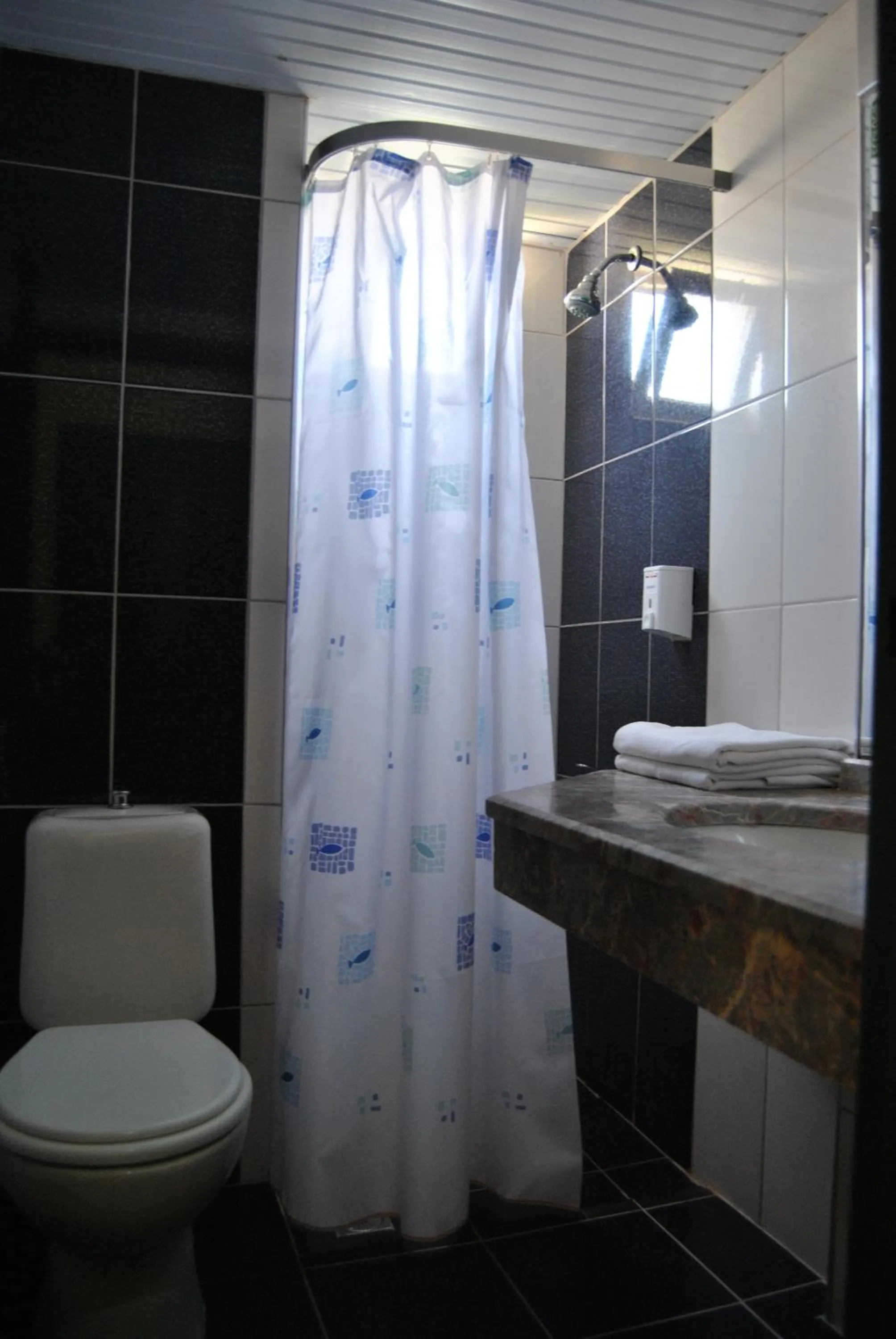 Bathroom in Benna Hotel