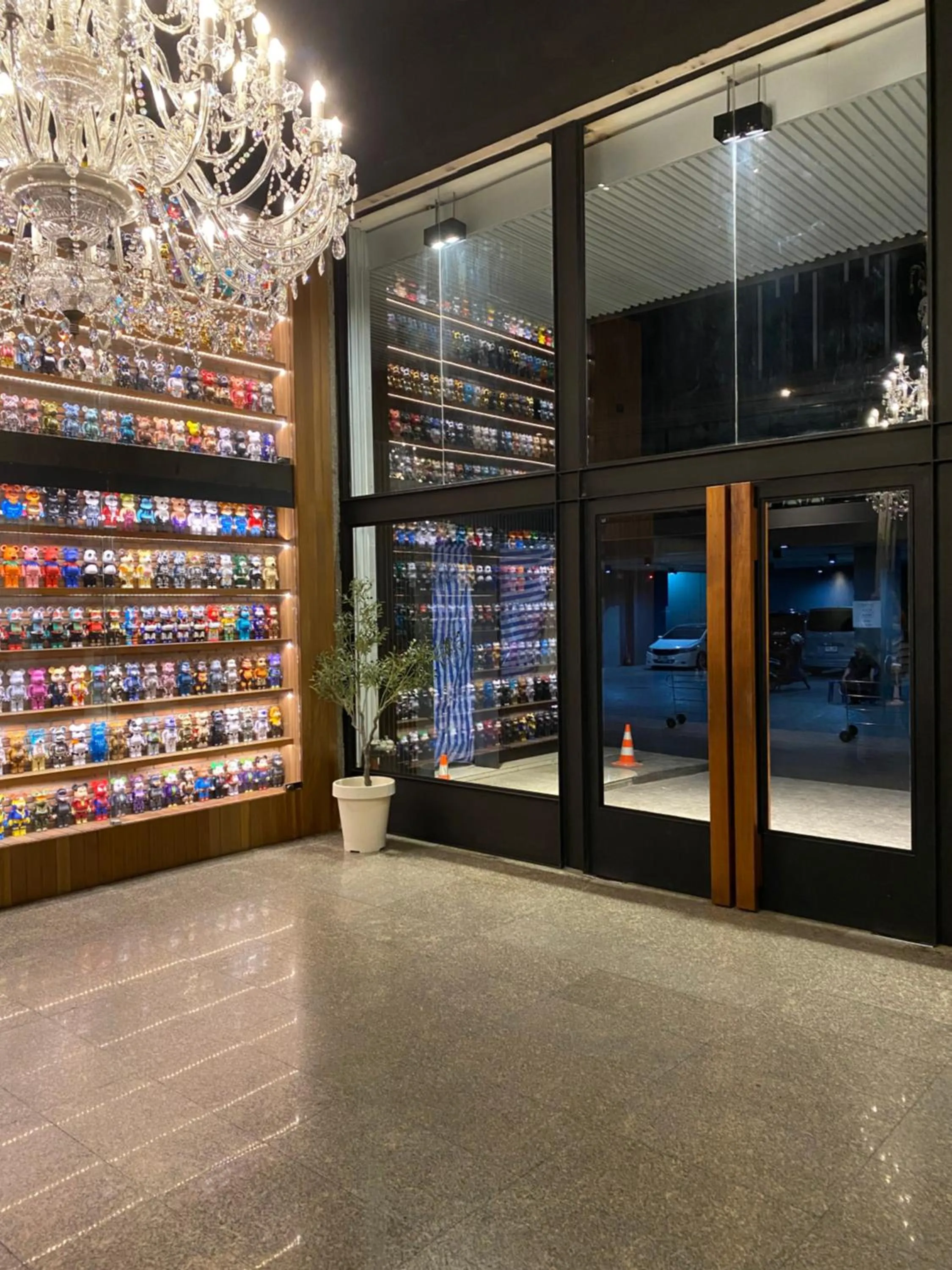 Facade/entrance in White Palace Bangkok