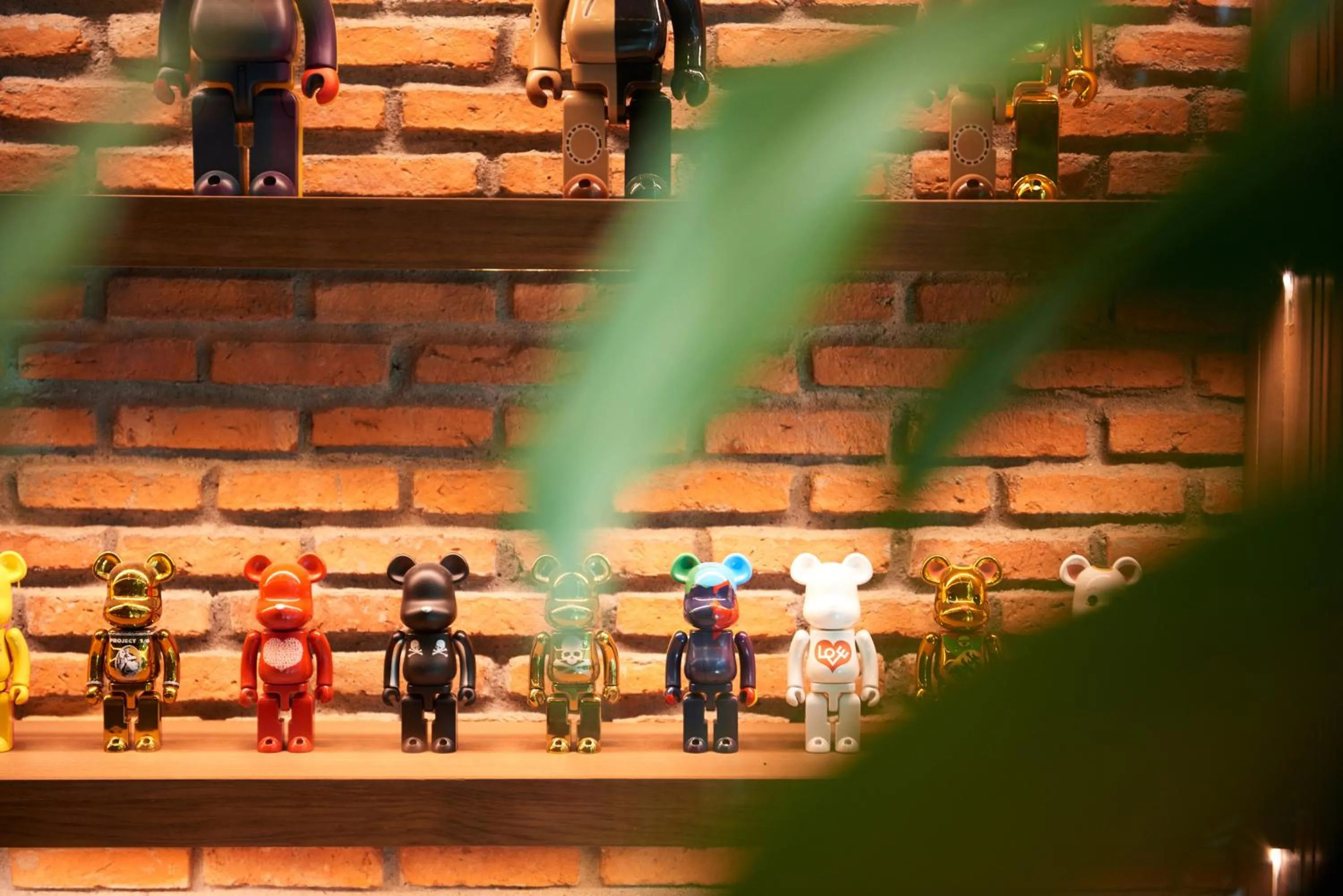 Decorative detail in White Palace Bangkok