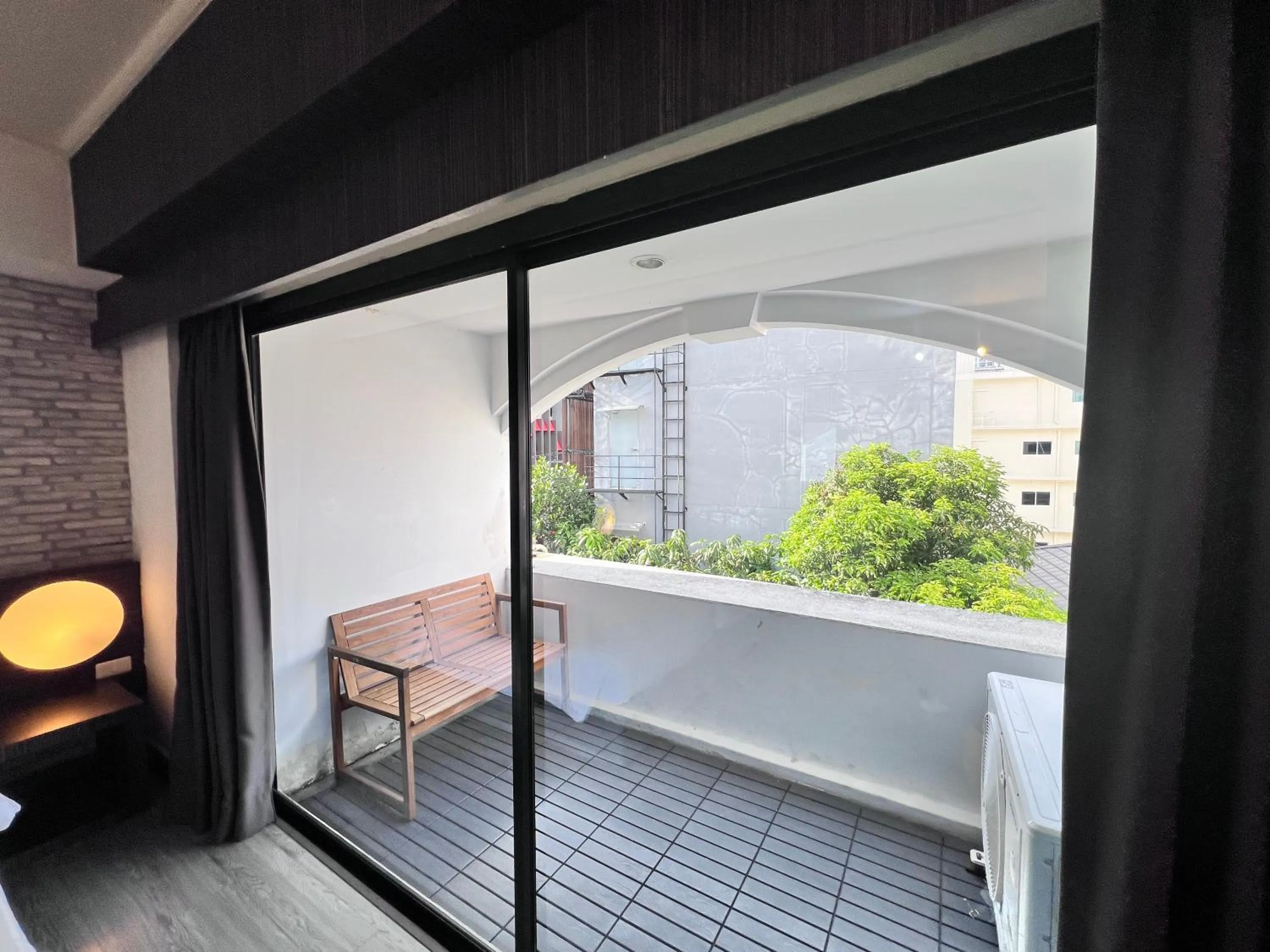 Balcony/Terrace in White Palace Bangkok