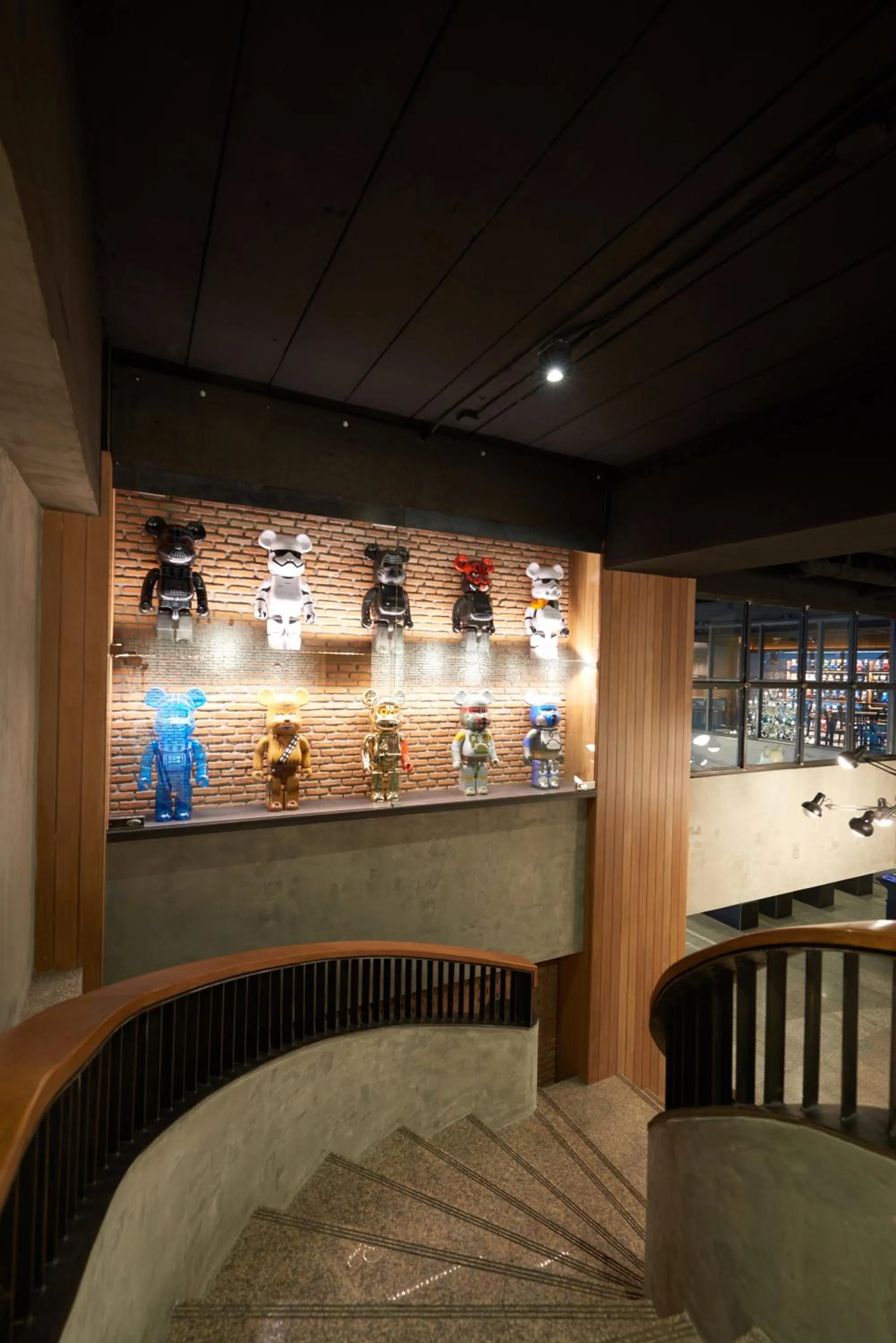 Decorative detail in White Palace Bangkok