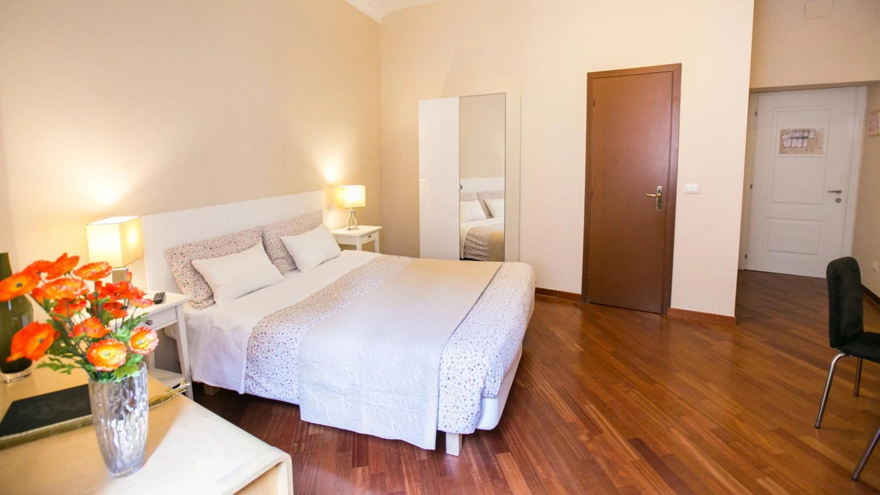 Photo of the whole room, Bed in Hotel Martino Ai Monti