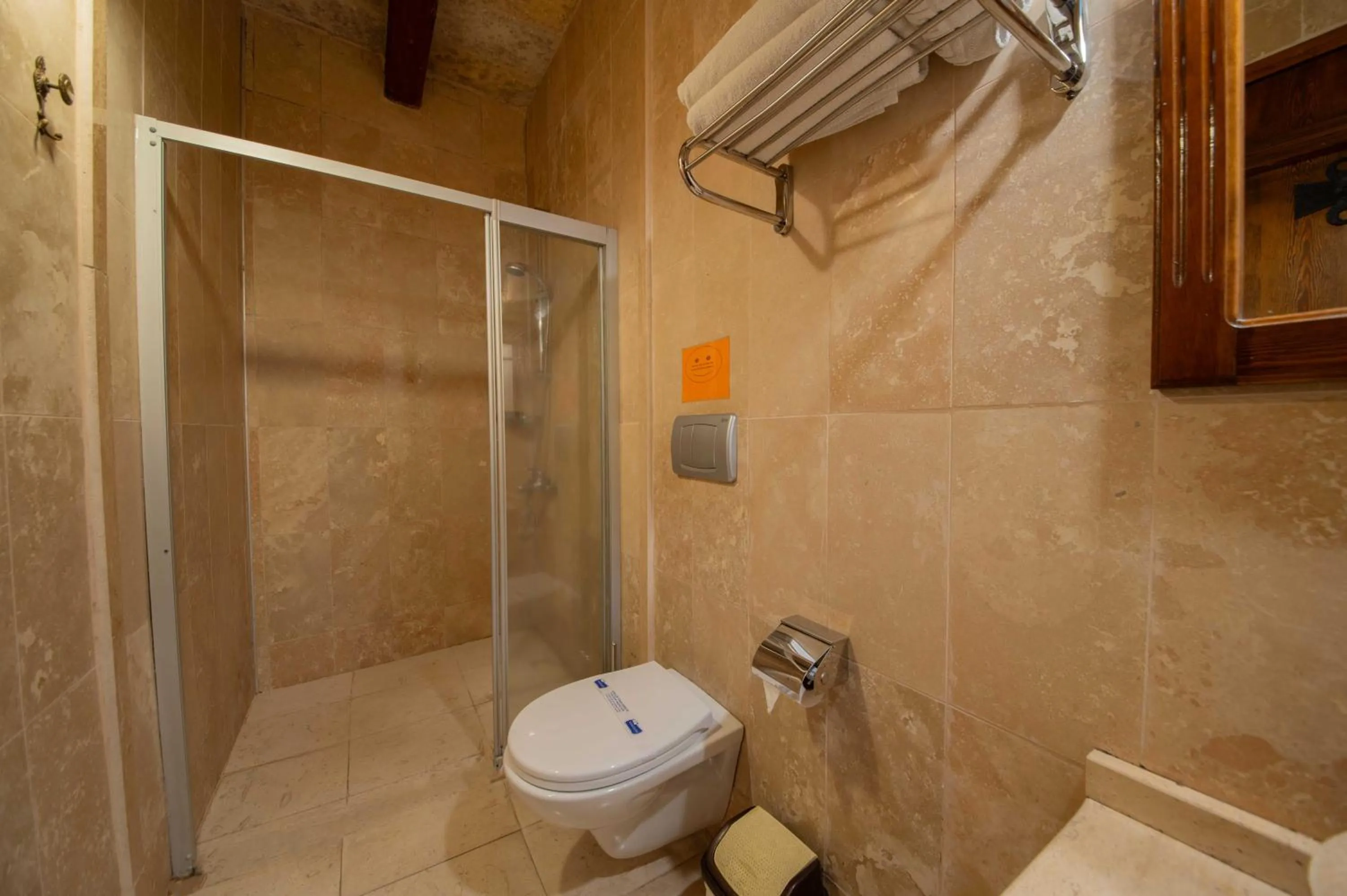 Bathroom in Safran Cave Hotel