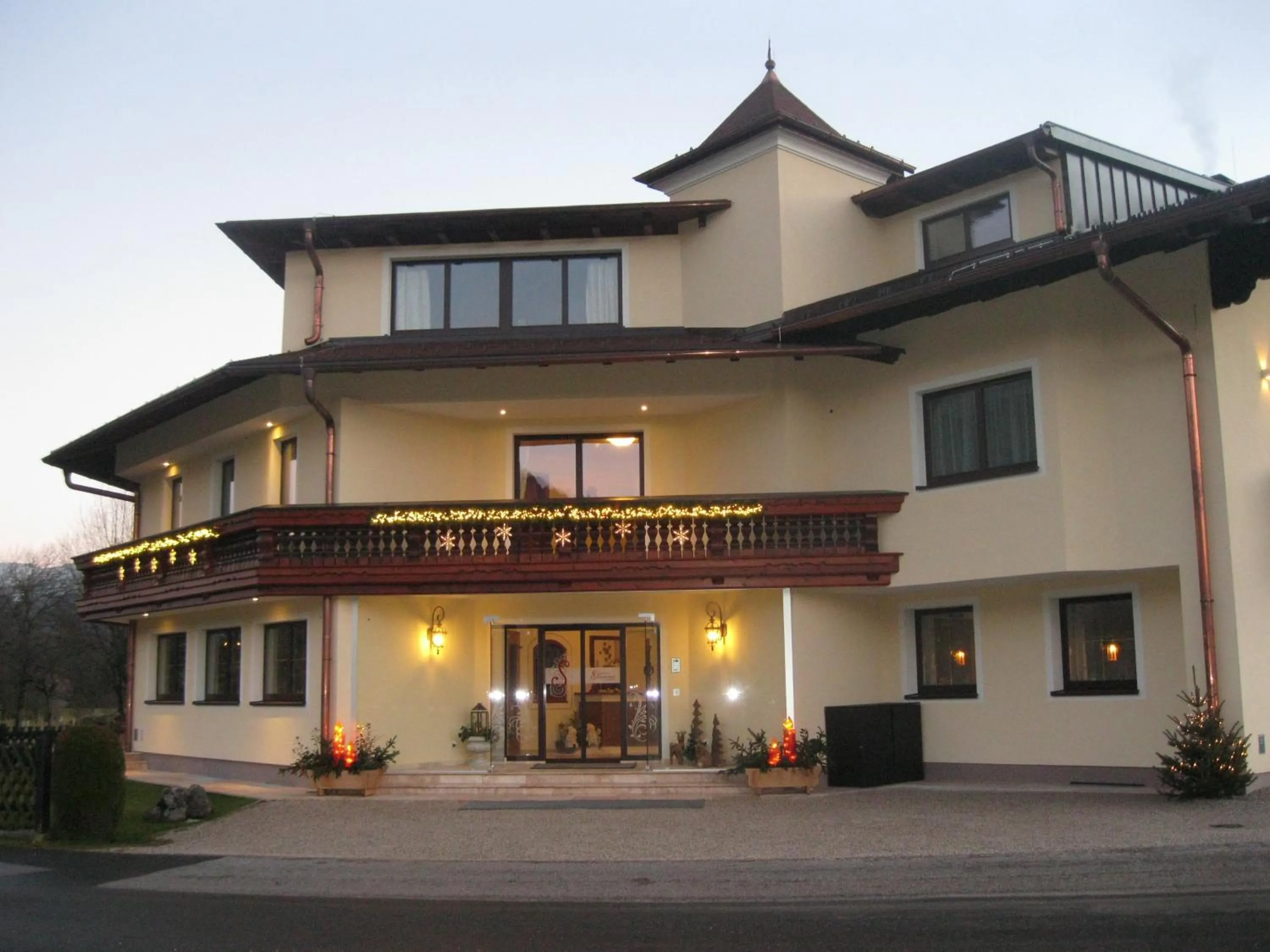 Property building in Pension Schlömmer