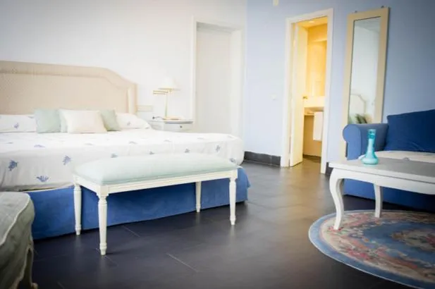 Photo of the whole room, Bed in Hotel Prado Real