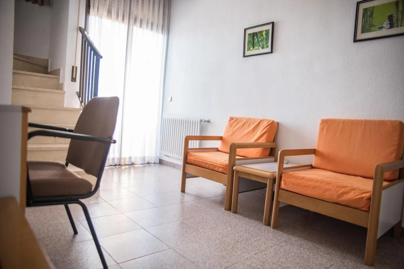 Seating area in Hotel Prado Real