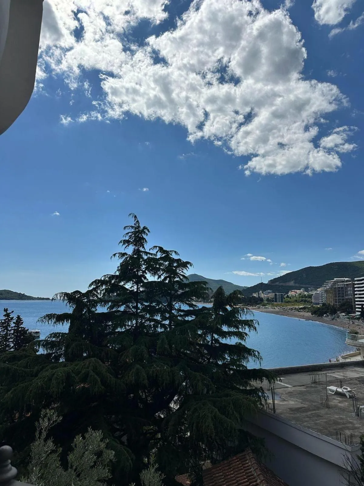 Natural landscape in Meridian Hotel