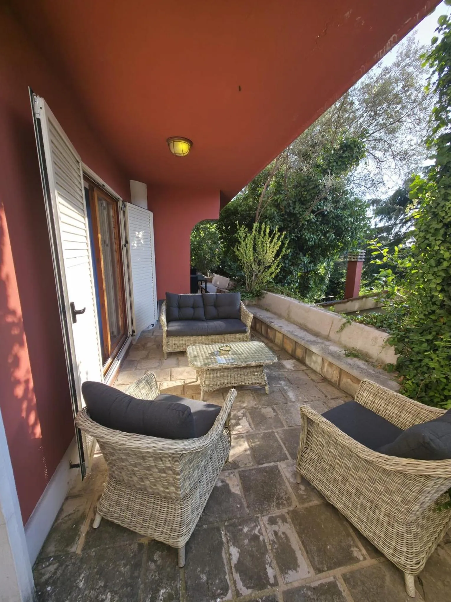 Patio in Meridian Hotel