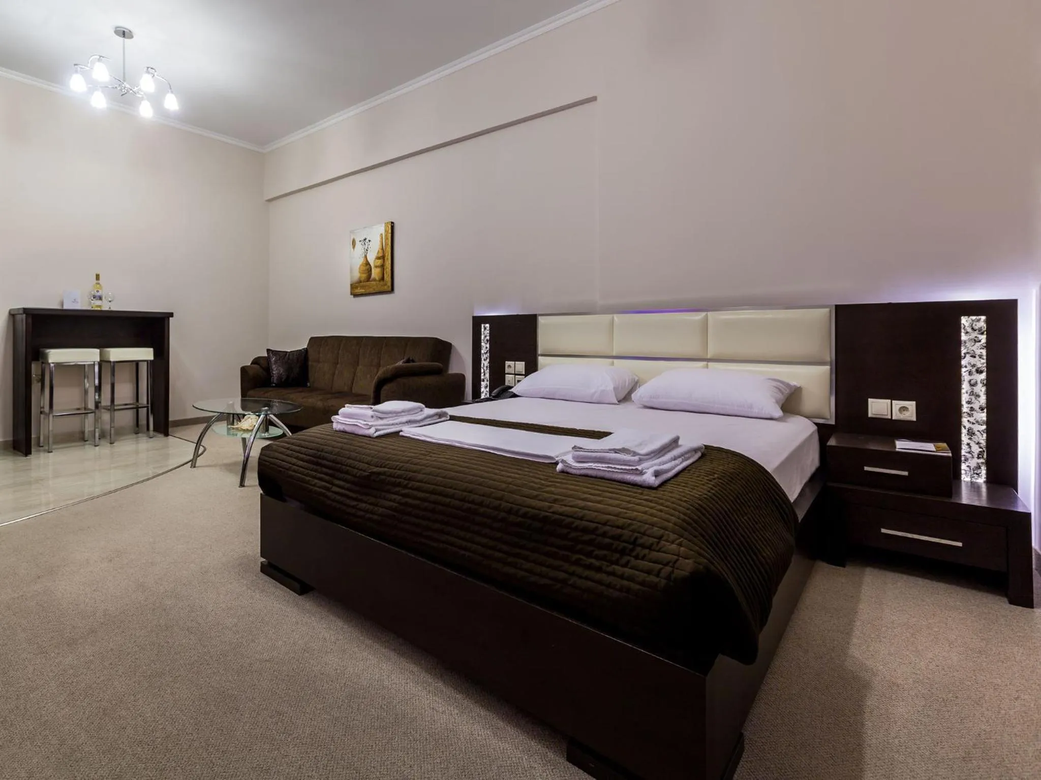 Photo of the whole room, Bed in Pearl Bay Hotel Apartments