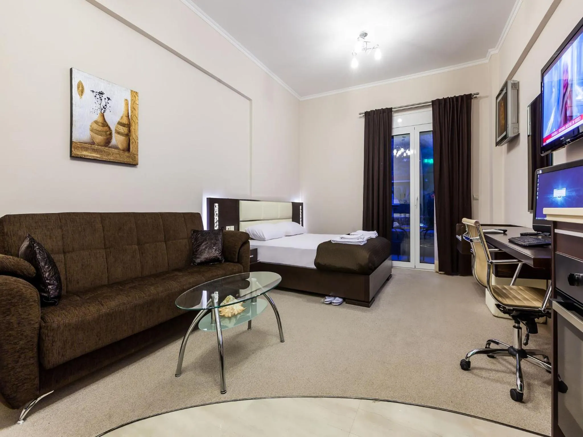 Photo of the whole room, Bed in Pearl Bay Hotel Apartments