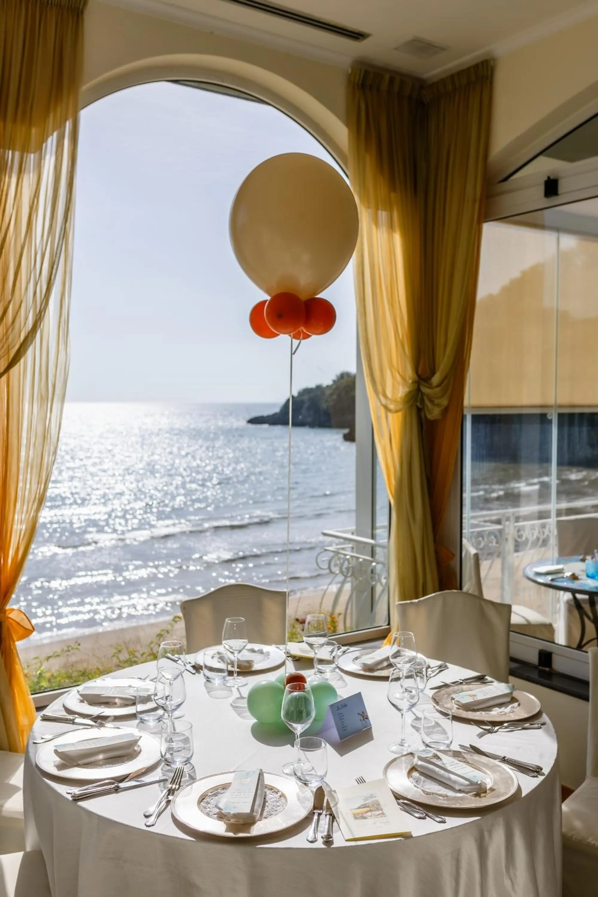 Restaurant/places to eat in Grand Hotel Il Ninfeo