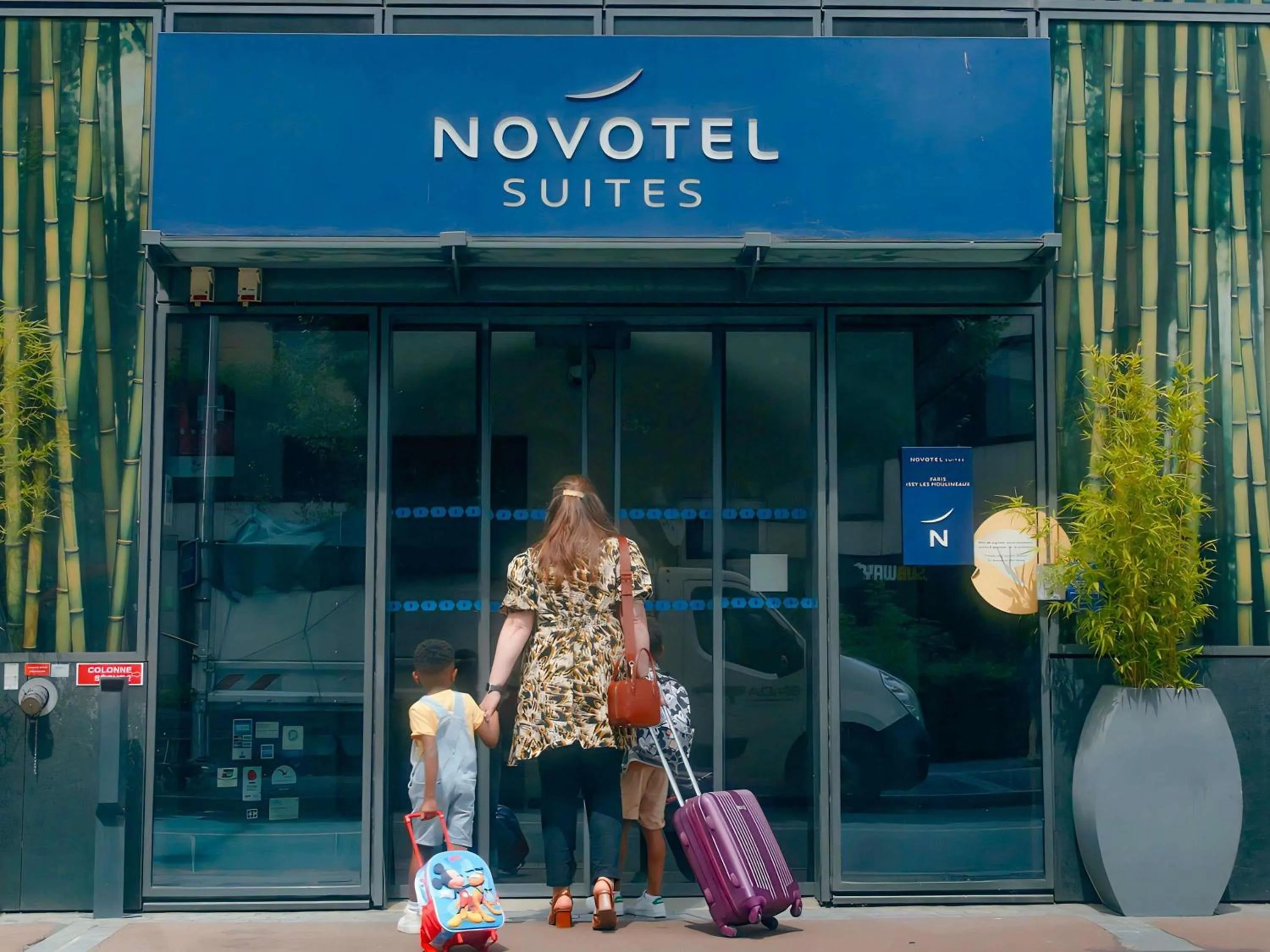 Property building in Novotel Suites Paris Issy Les Moulineaux