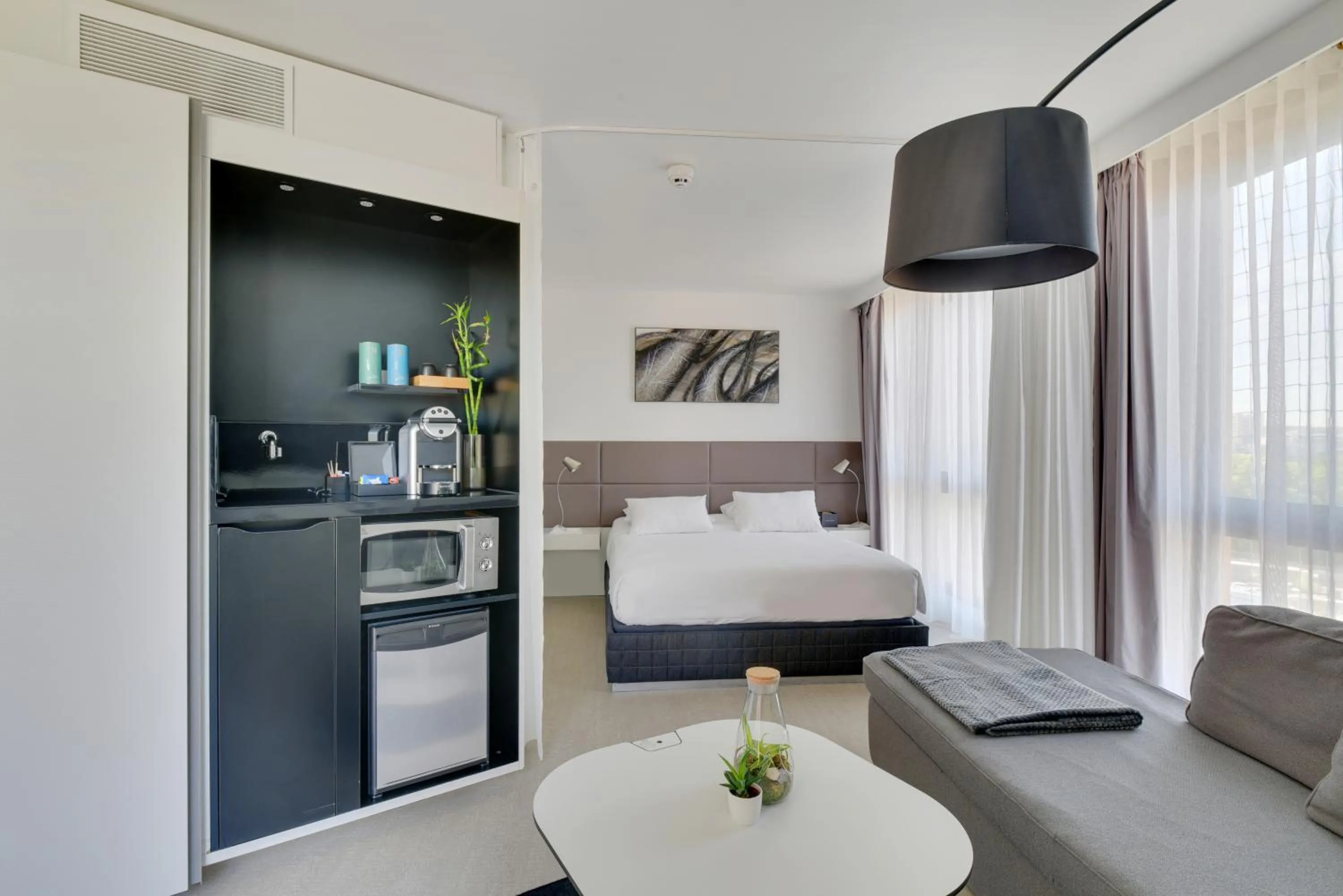 Bird's eye view, Bed in Novotel Suites Paris Issy Les Moulineaux