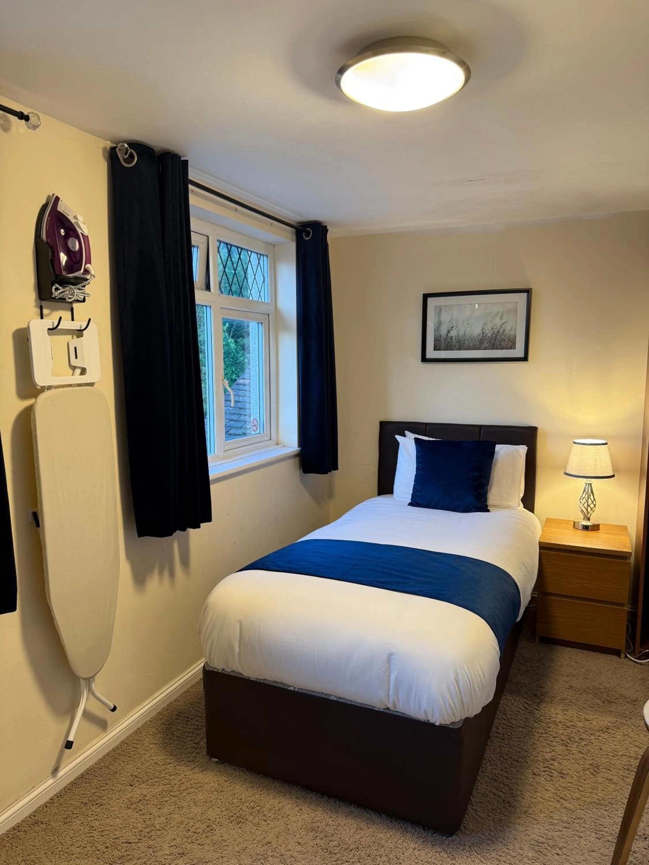 Bed in Clifton House Brighton