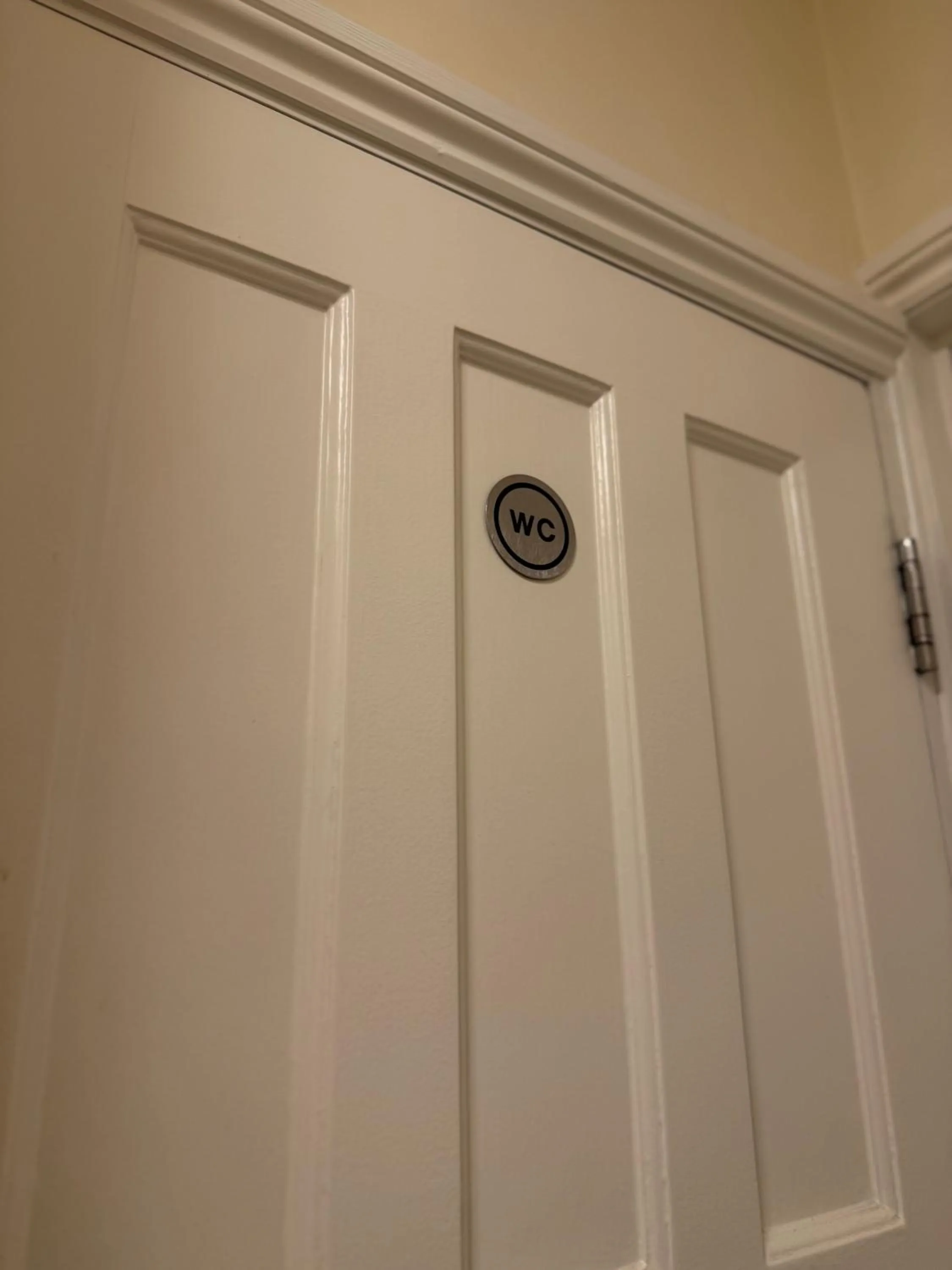 Toilet in Clifton House Brighton