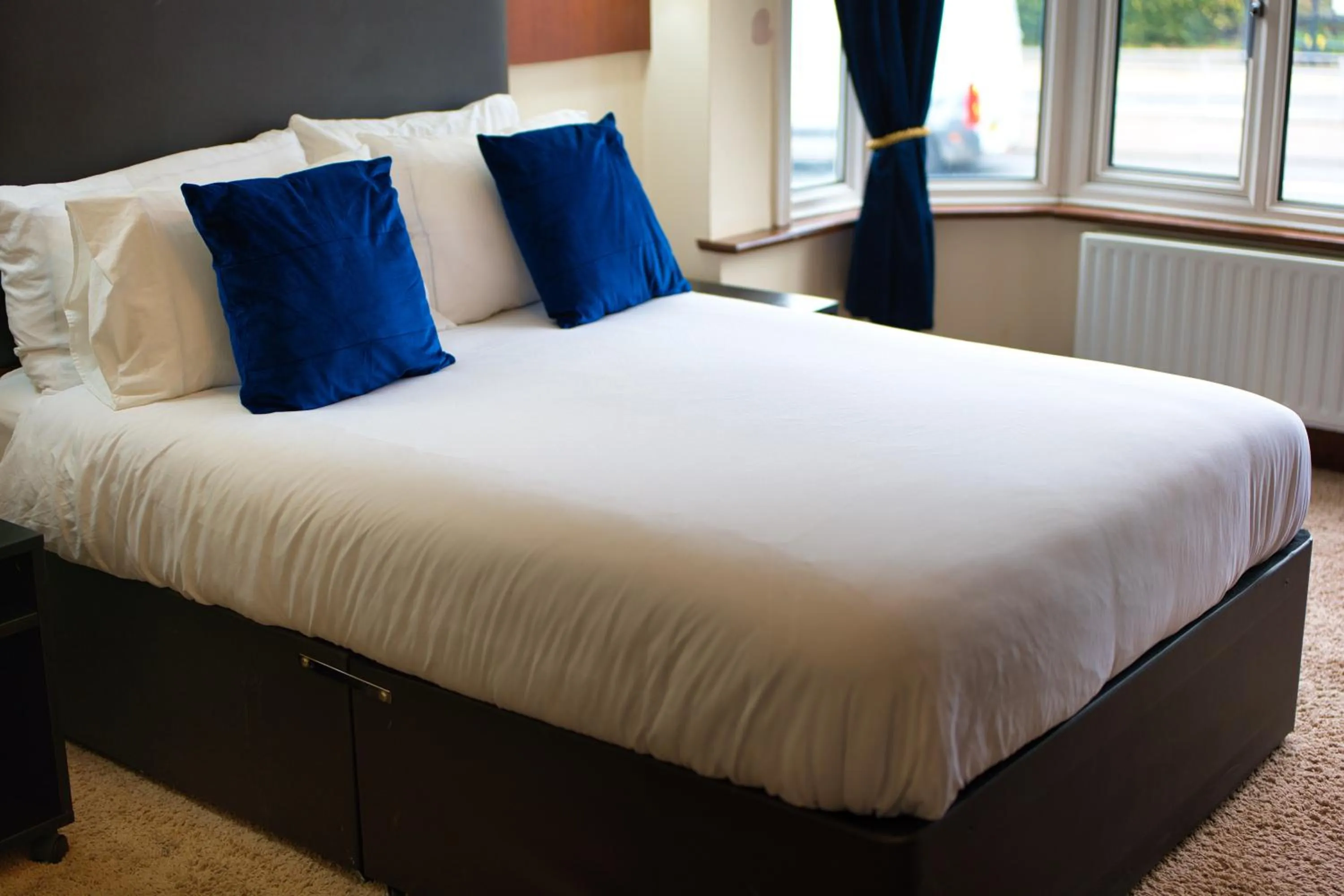 Bed in Clifton House Brighton