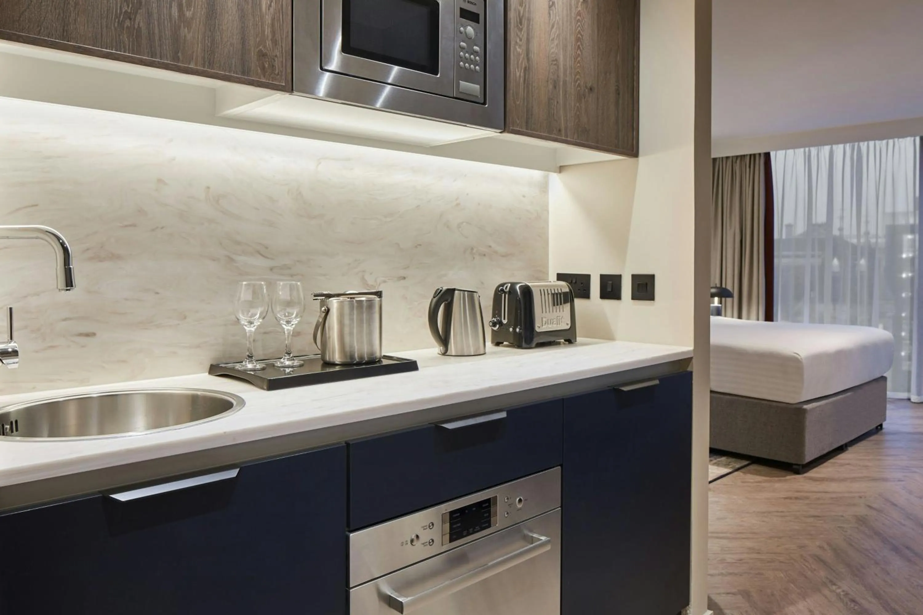 Bed in Residence Inn by Marriott Edinburgh