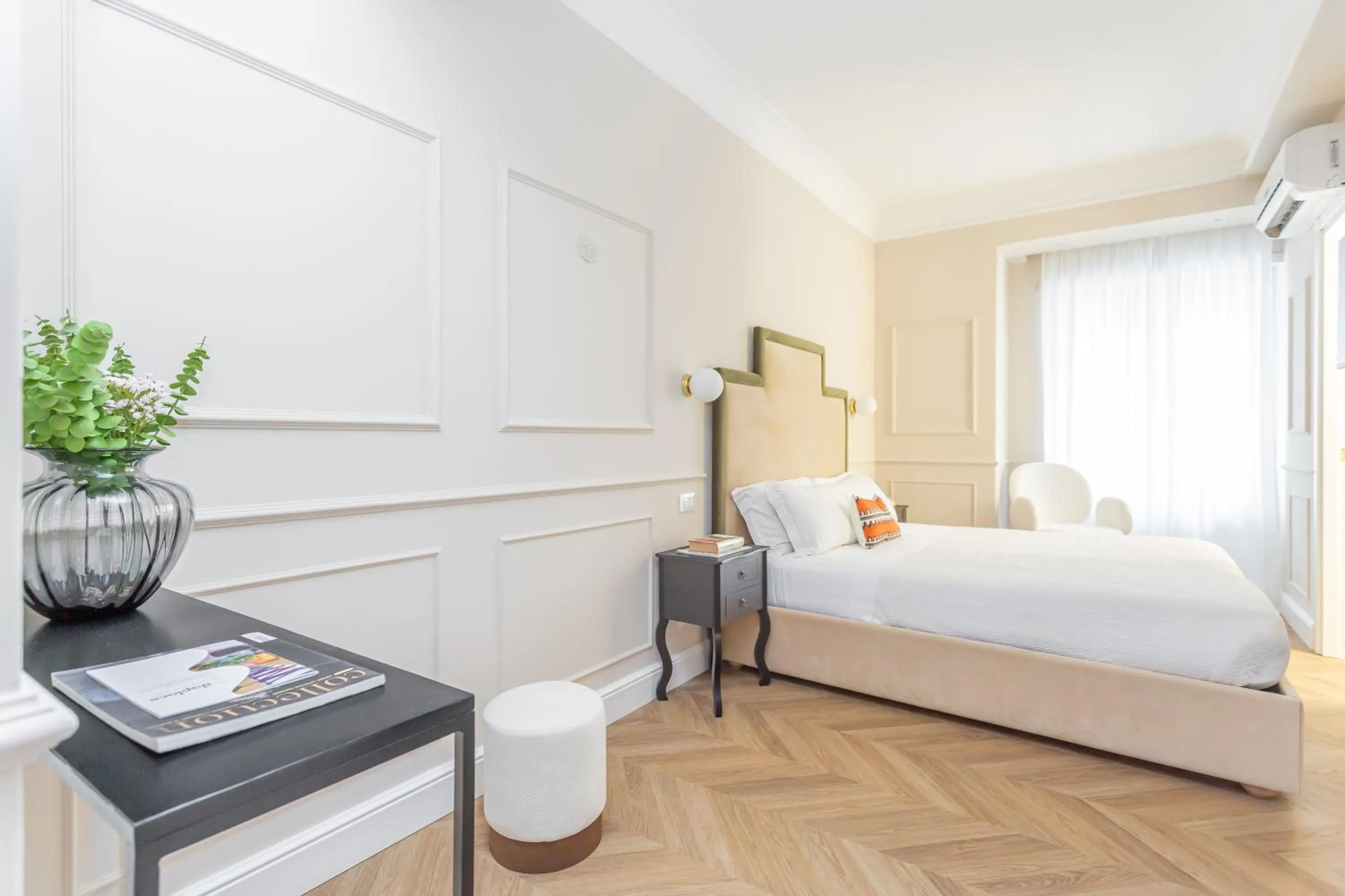 Bed in Rome Central Inn