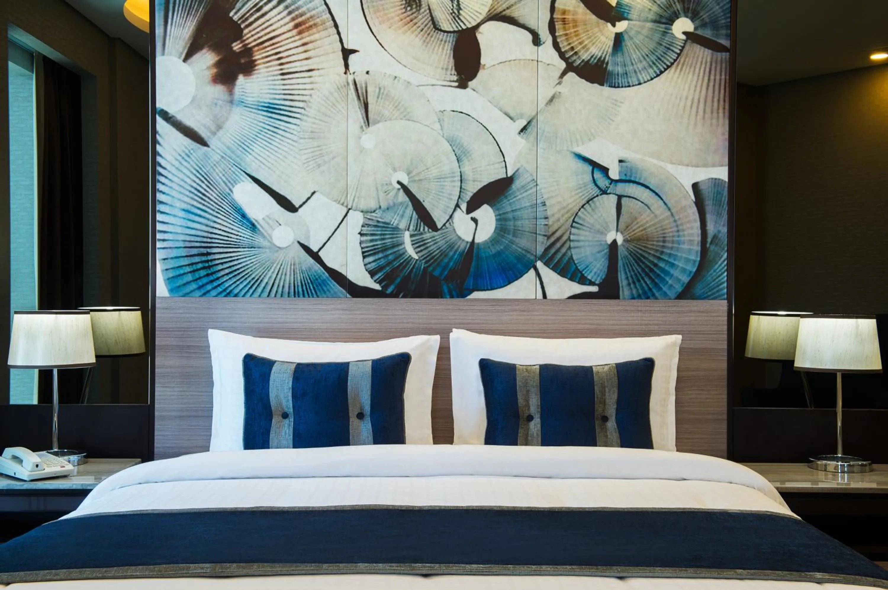 Bed in Gulf Court Hotel Business Bay