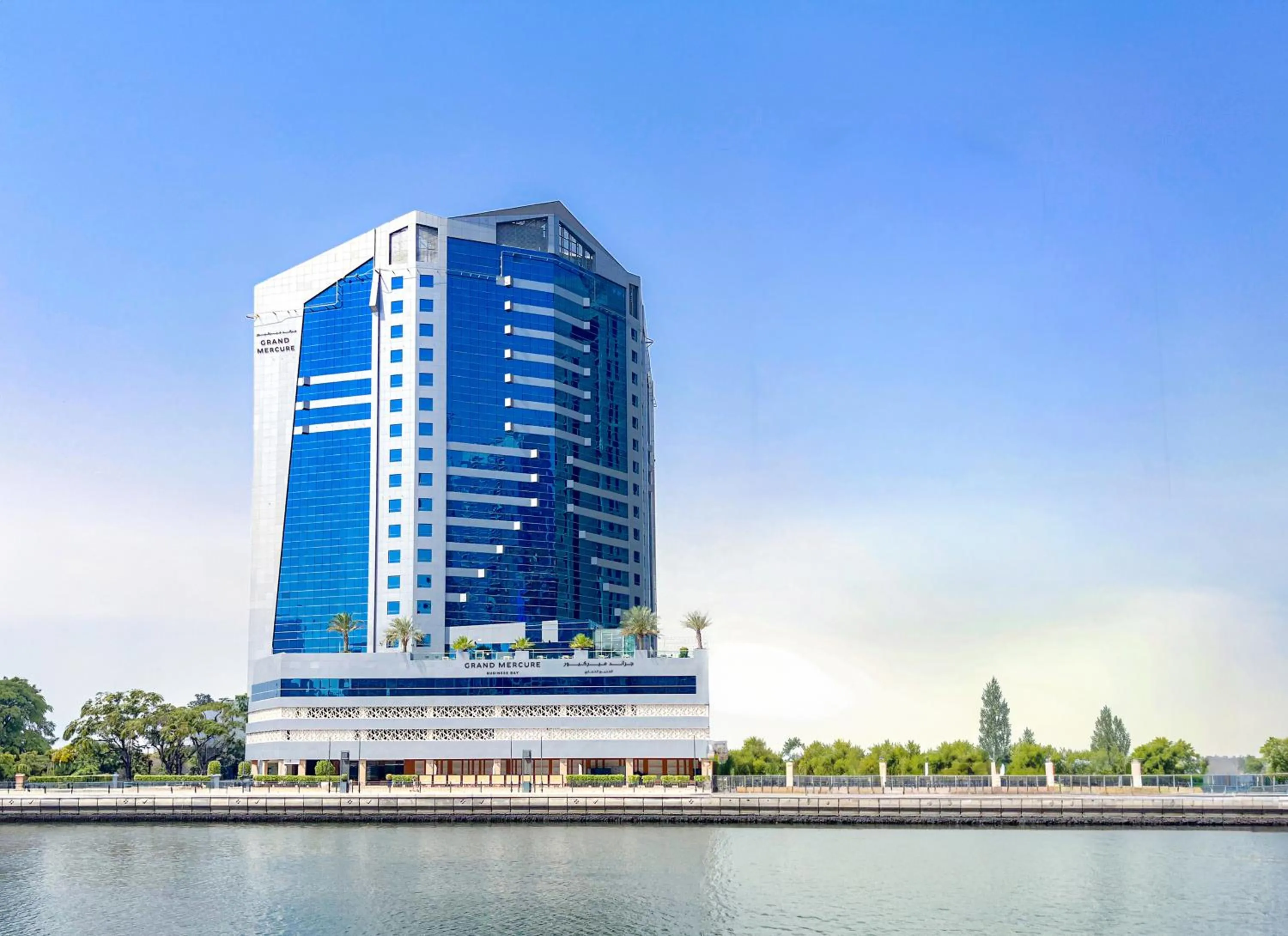 Property building in Grand Mercure Business Bay
