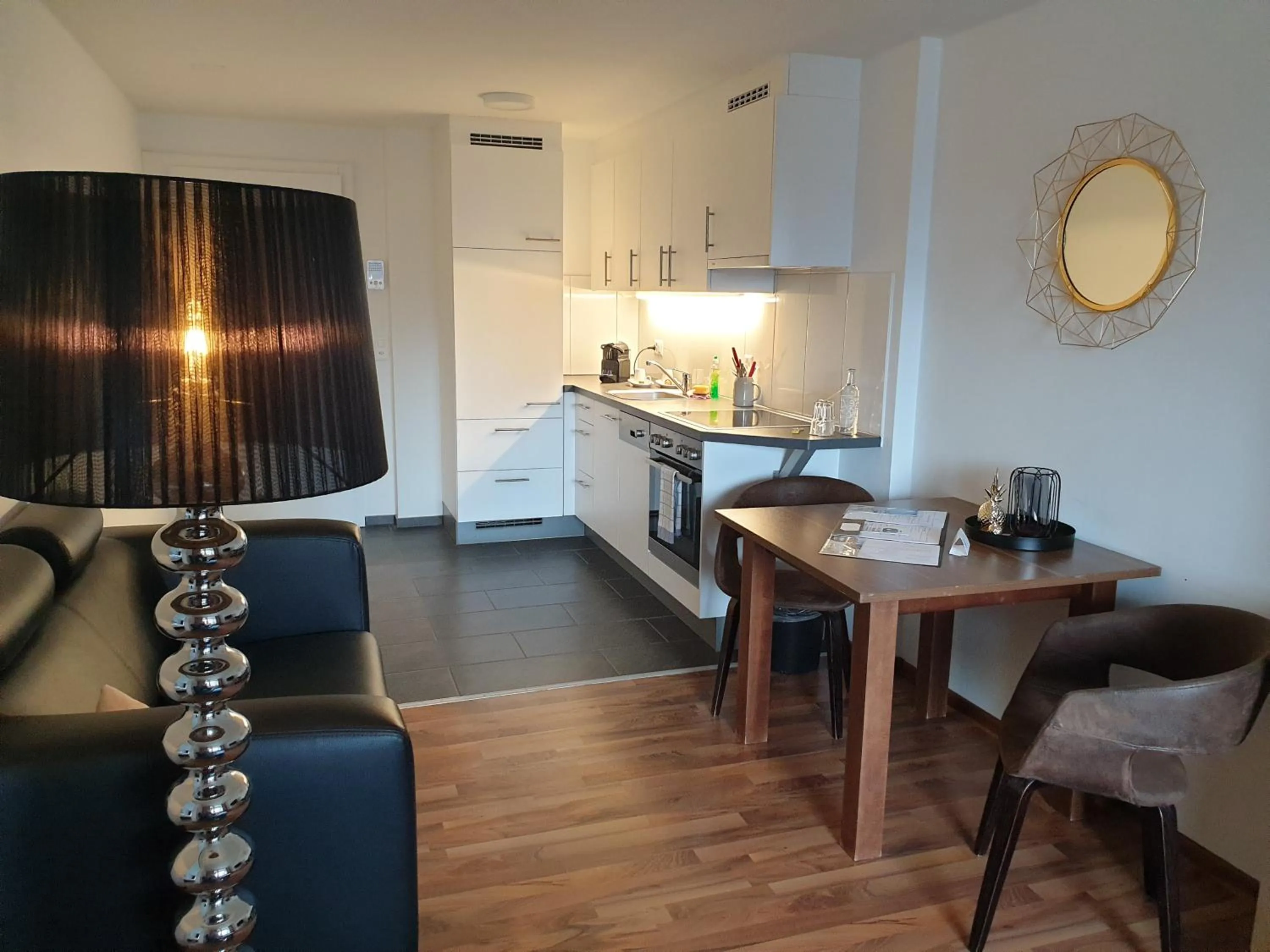 Kitchen or kitchenette in Hotel Bären Sigriswil