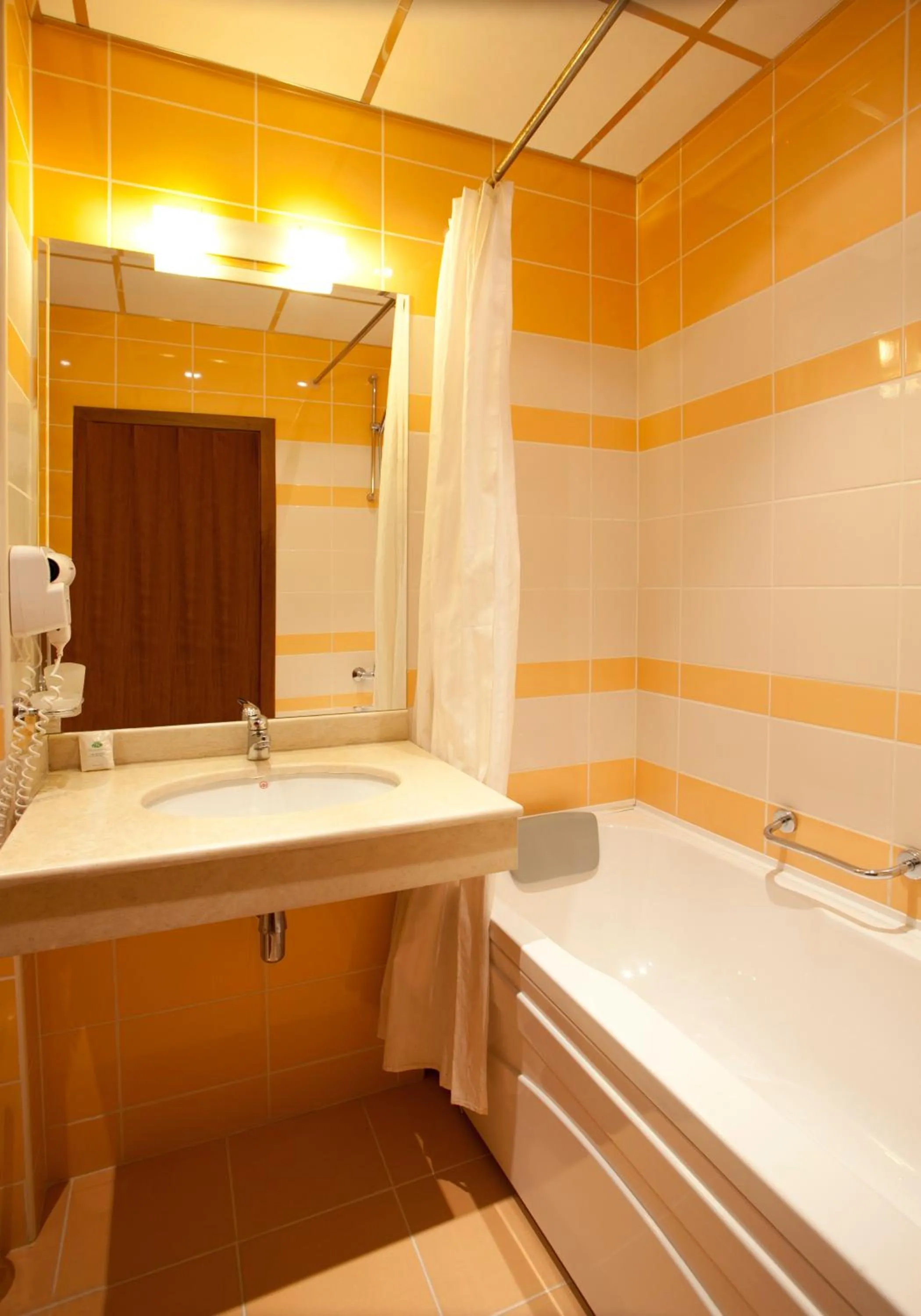 Bathroom in Contessa Hotel