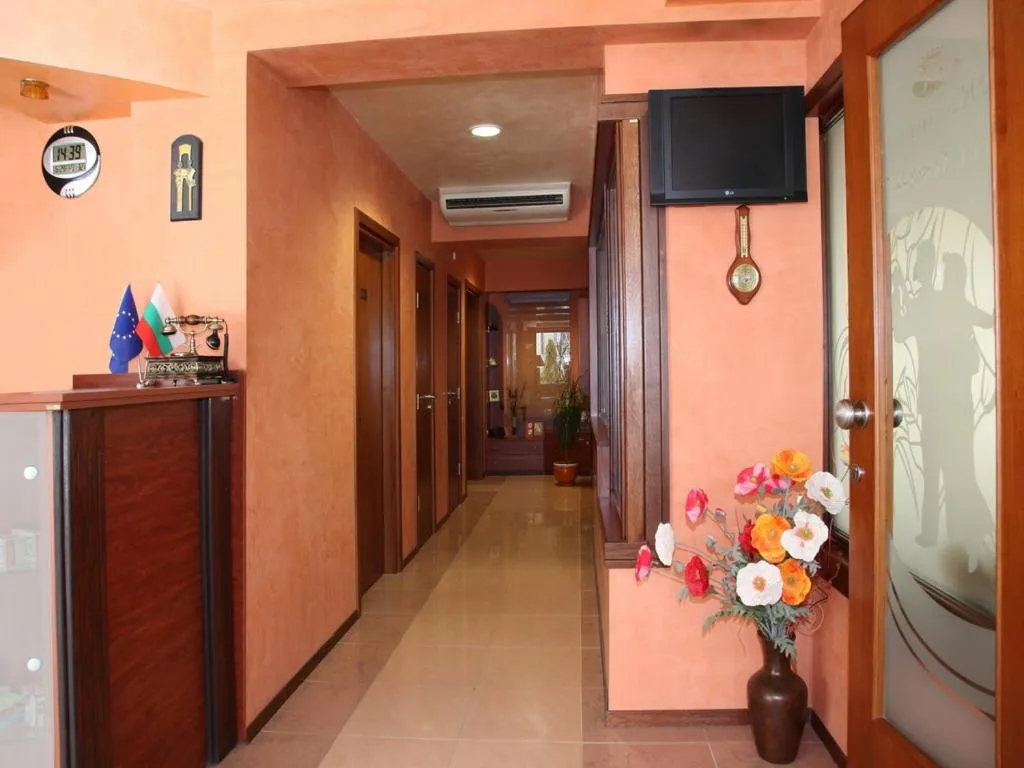 Lobby or reception in Contessa Hotel