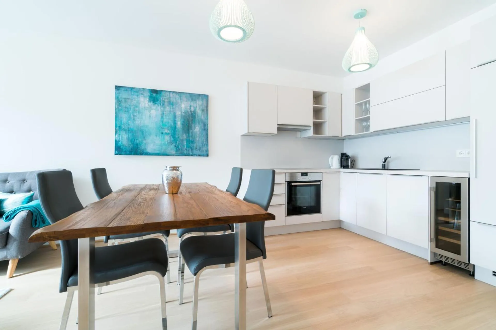 Vienna Residence | Spacious Serviced Apartment in Vienna directly at the U4