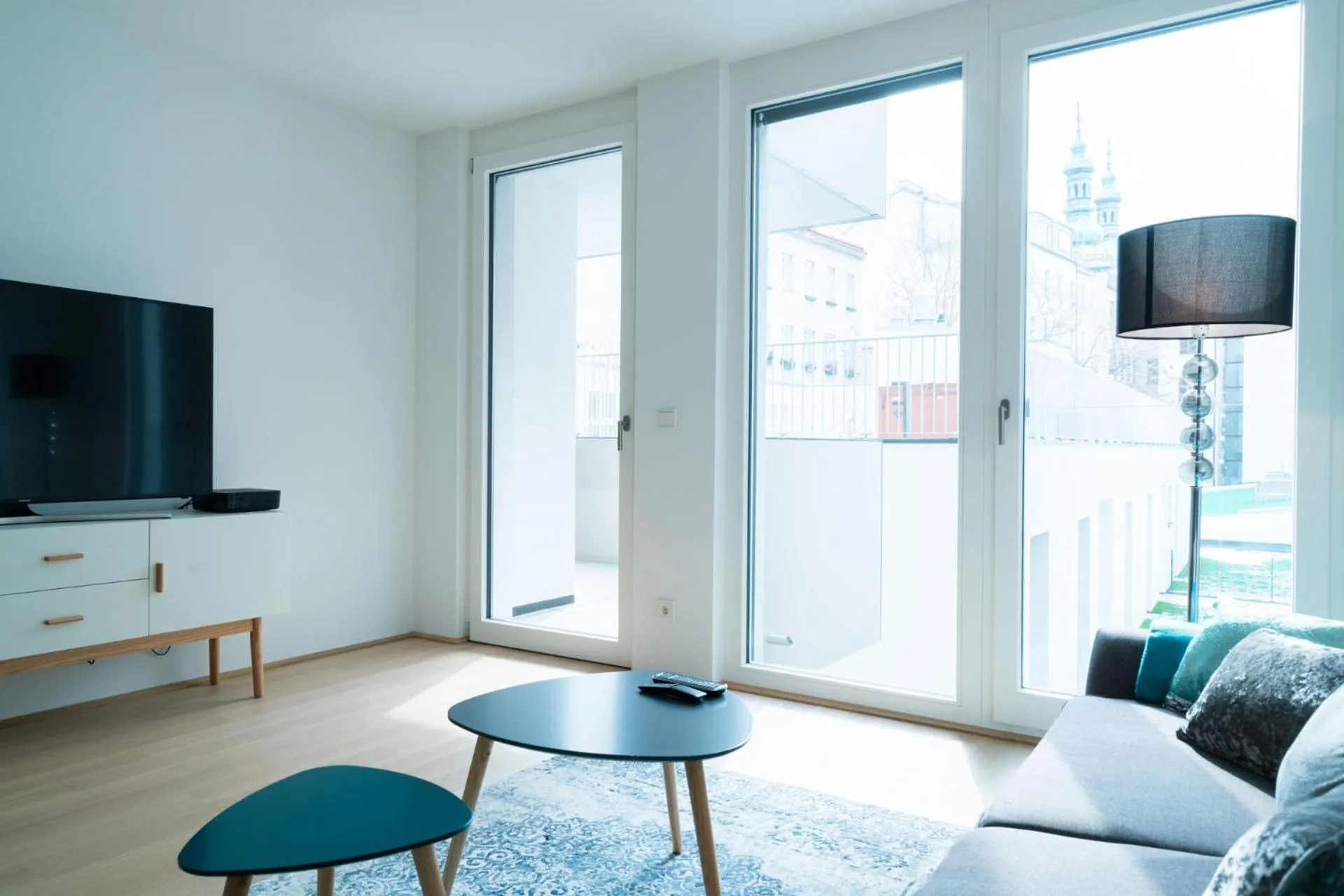 Facade/entrance in Vienna Residence | Spacious Serviced Apartment in Vienna directly at the U4