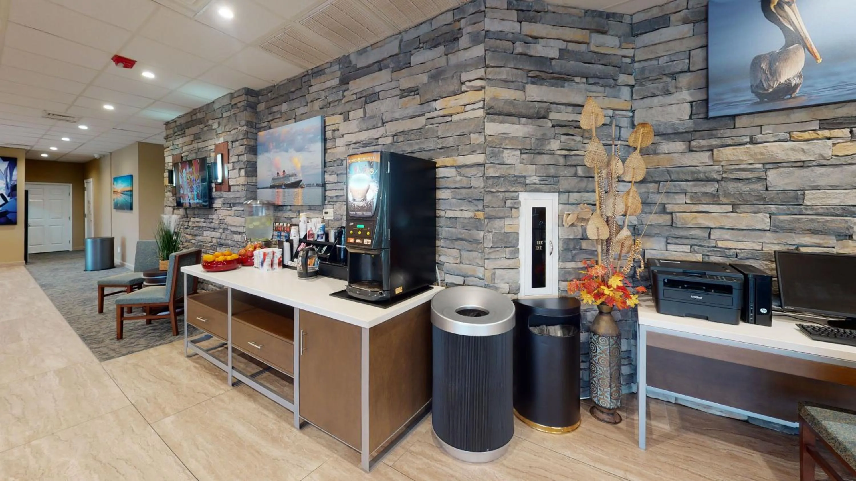 Coffee/tea facilities in Beachfront Palms Hotel Galveston