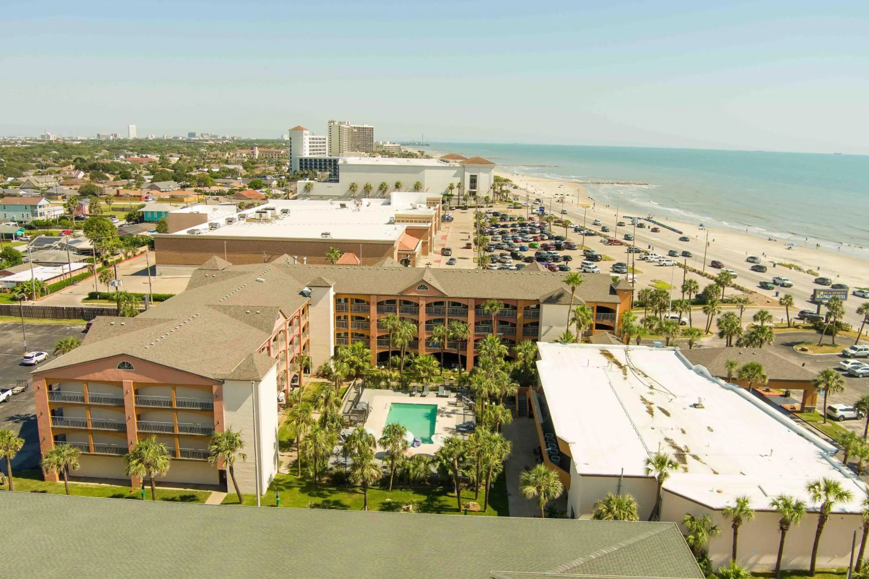Property building in Beachfront Palms Hotel Galveston