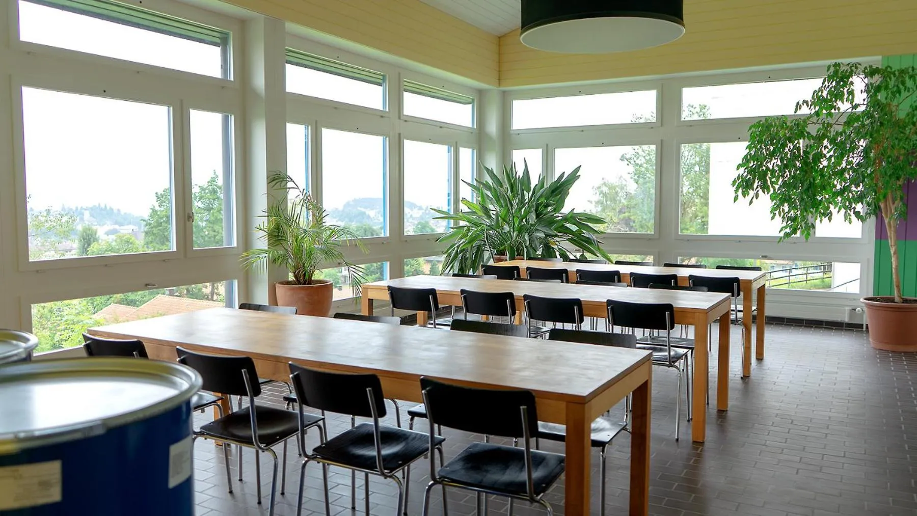 Communal lounge/ TV room in St. Gallen Youth Hostel