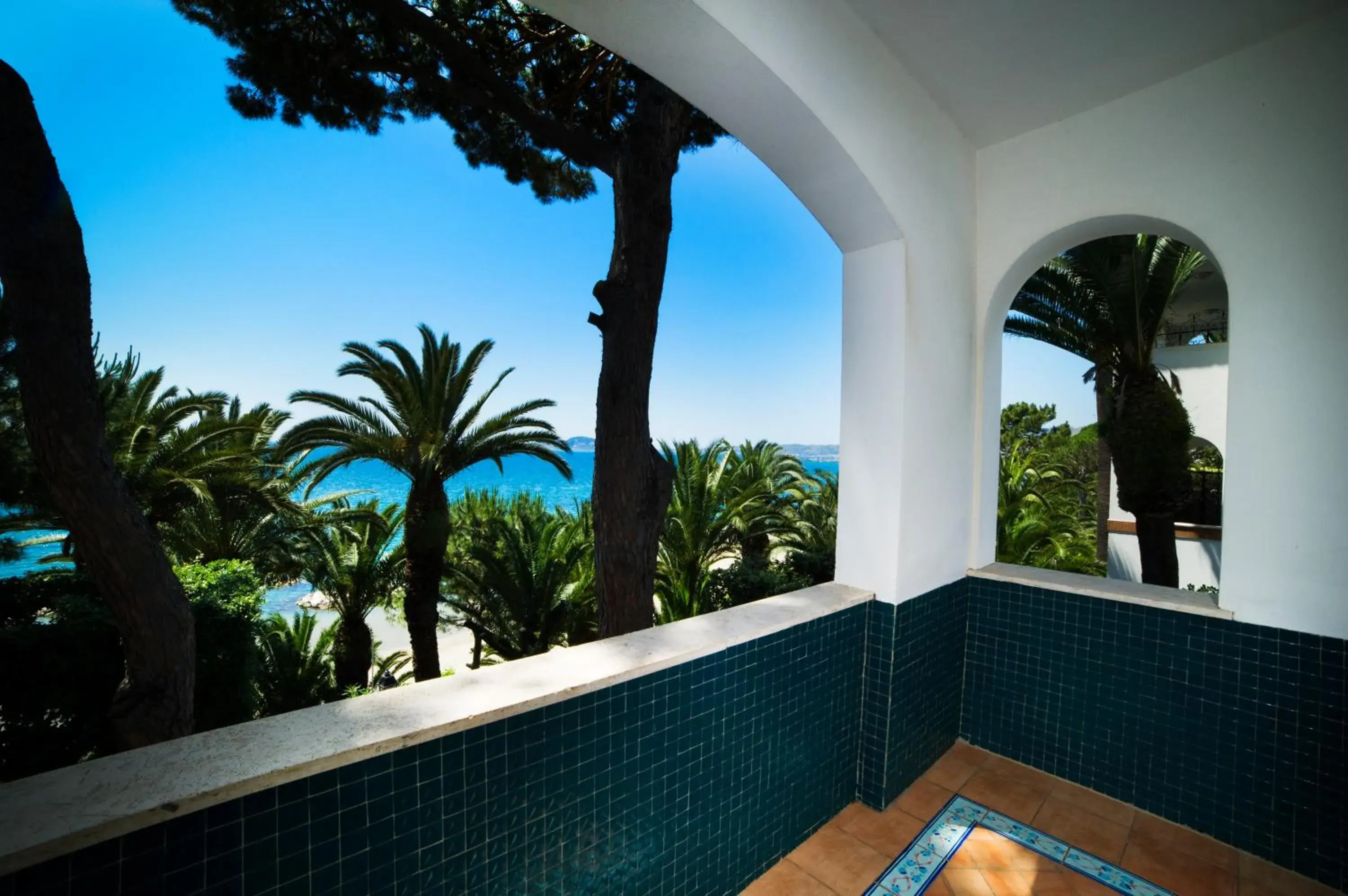 Twin Room with Sea View in Grande Albergo Miramare Twin Room with Sea View in Grande Albergo Miramare