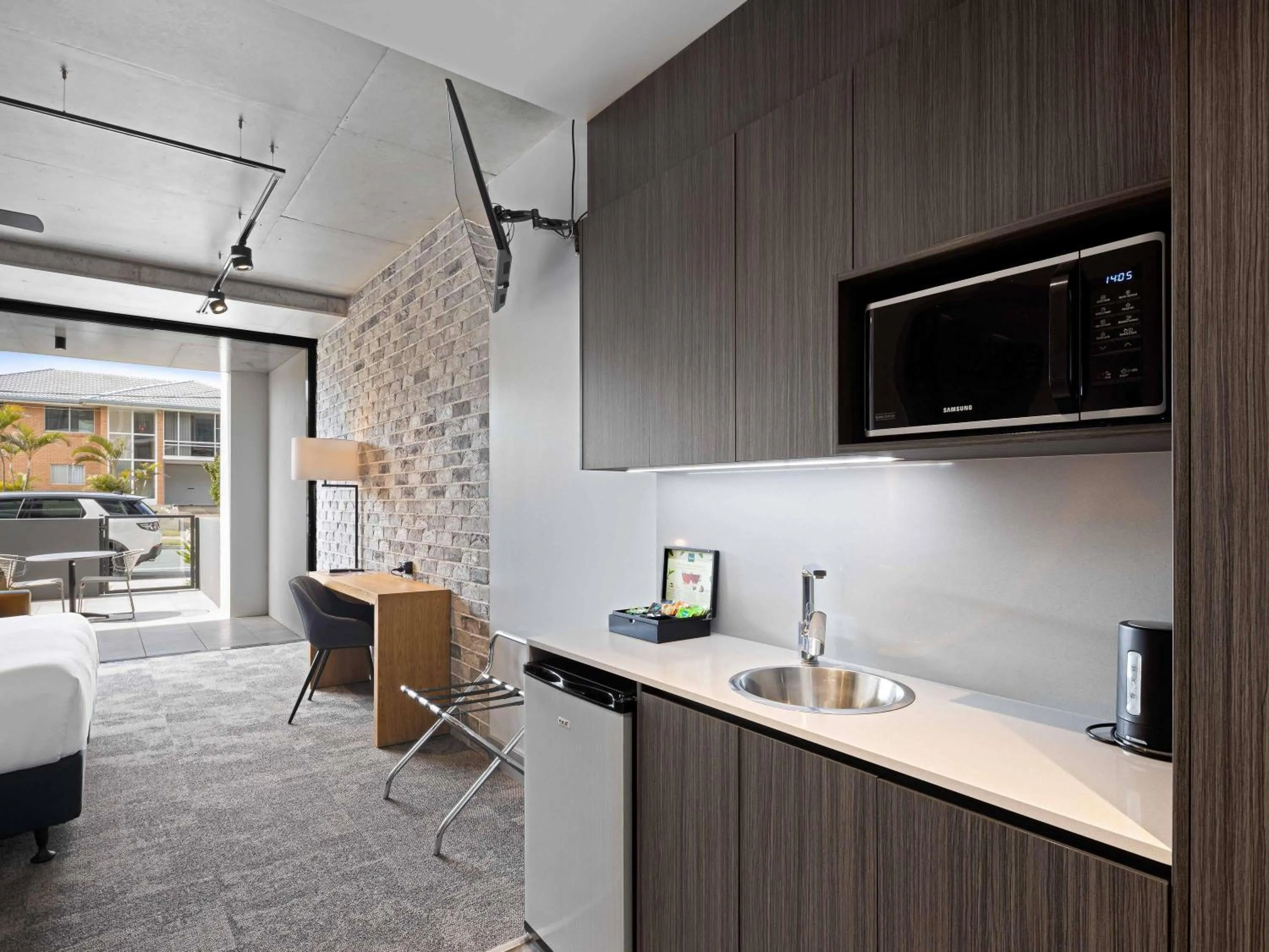 Bedroom, Bed in The Sebel Brisbane Margate Beach