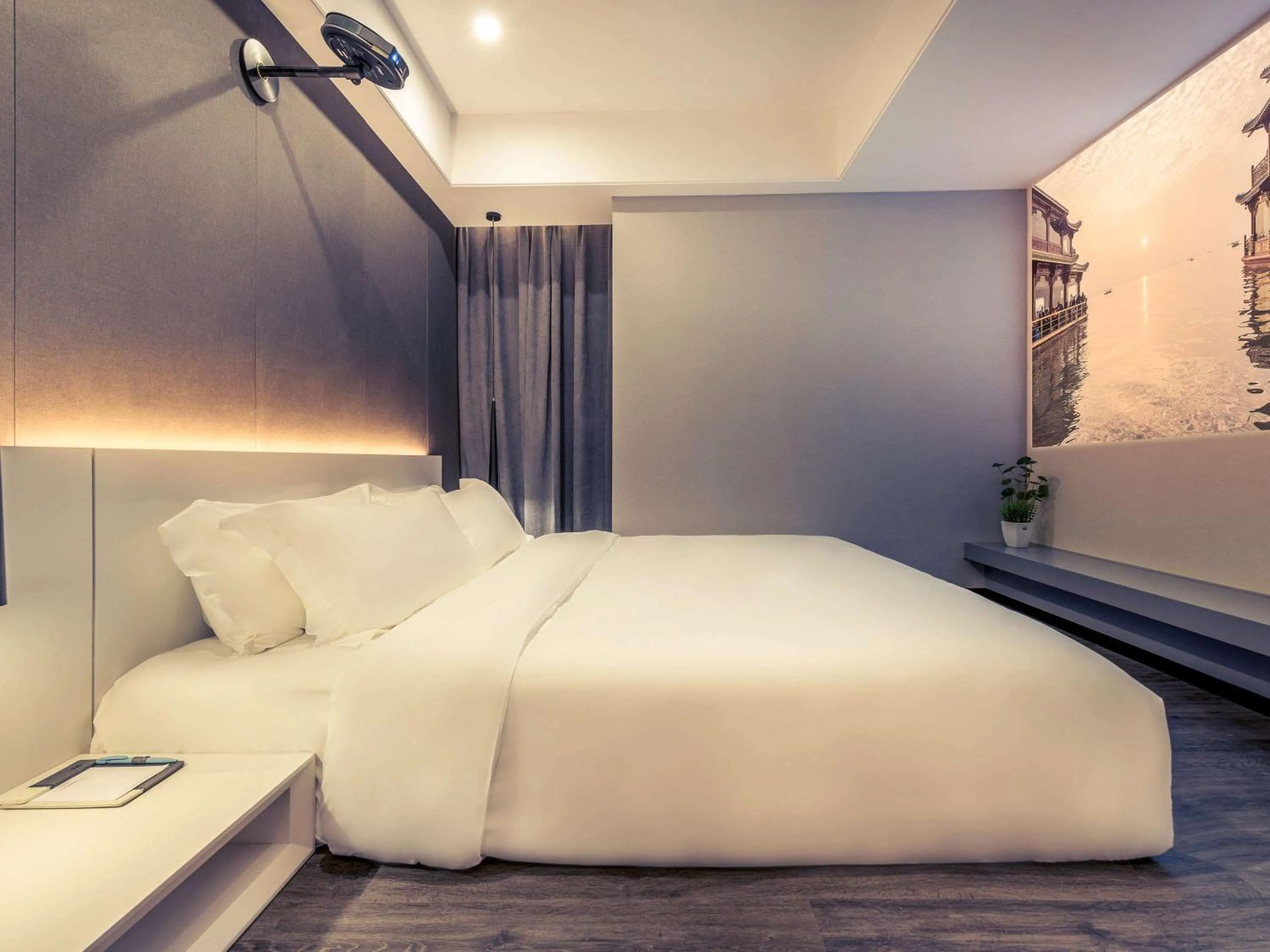 Standard Queen Room in Mercure Hangzhou Qianjiang