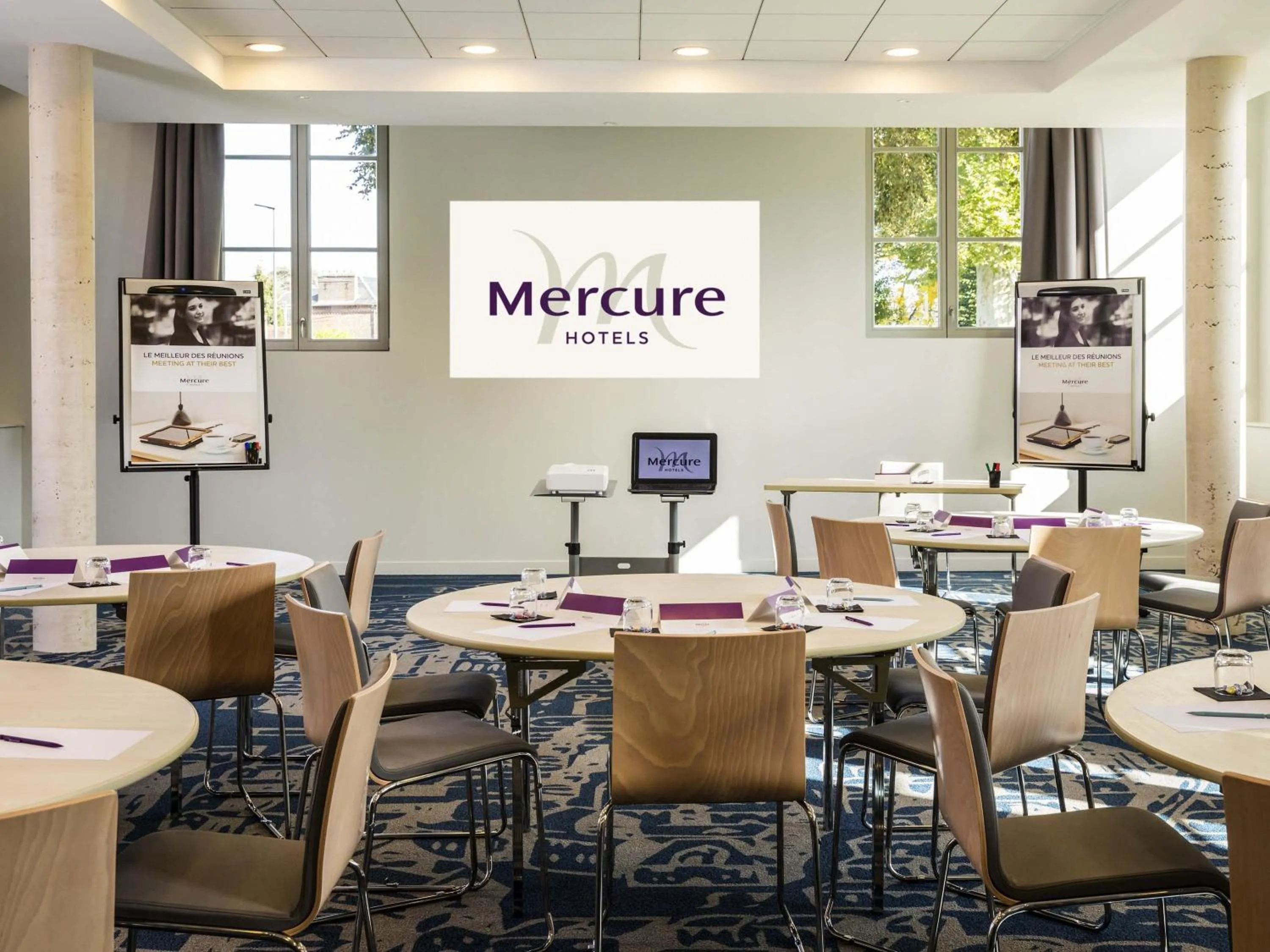 Meeting/conference room in Mercure Beauvais Centre Cathédrale