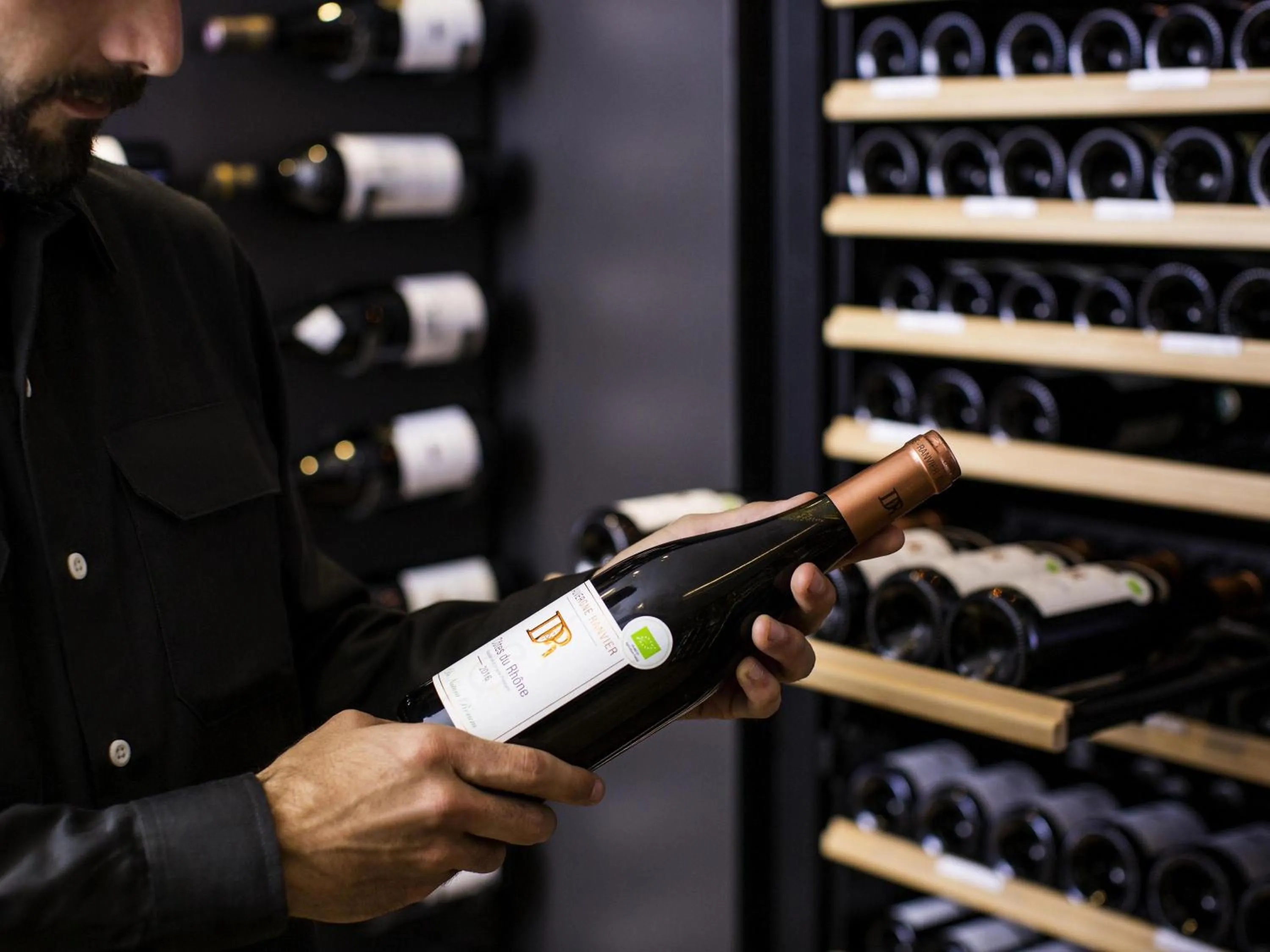 Restaurant/places to eat in Mercure Beauvais Centre Cathédrale