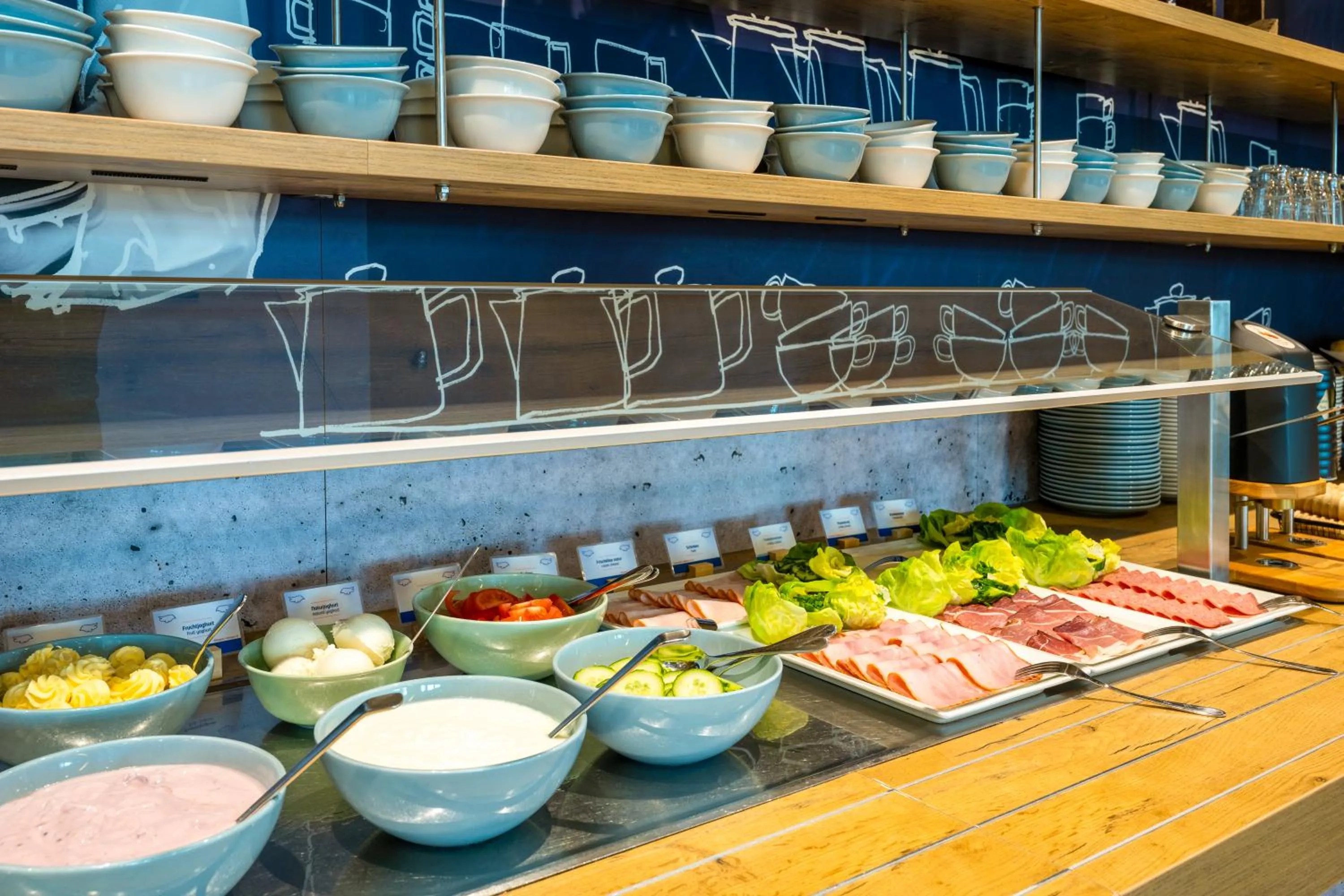 Buffet breakfast in ibis budget Flensburg City