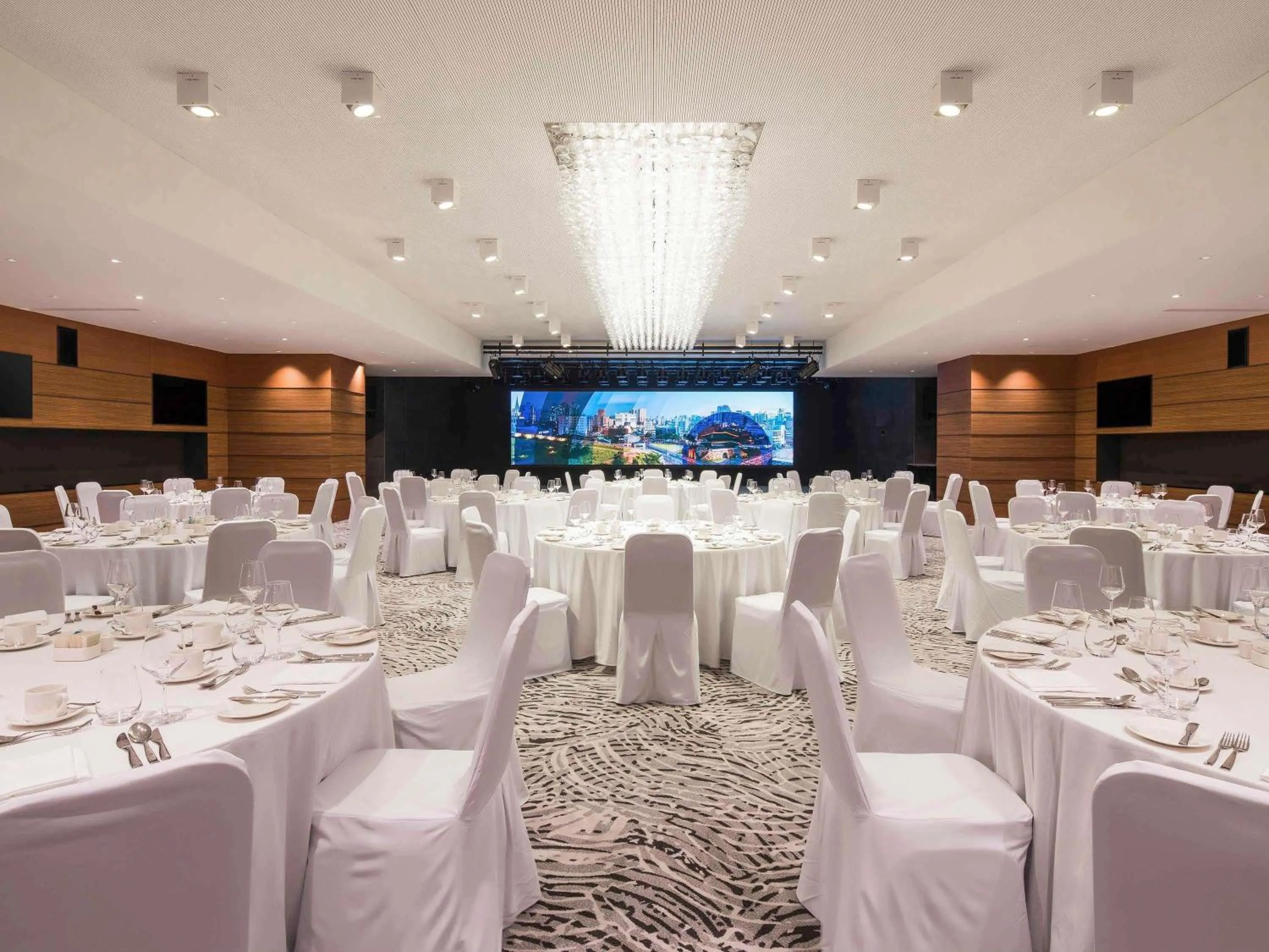 Meeting/conference room in Novotel Ambassador Seoul Dongdaemun Hotels & Residences